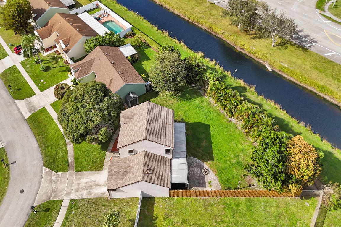 9855 Robins Nest, Boca Raton FL 33496