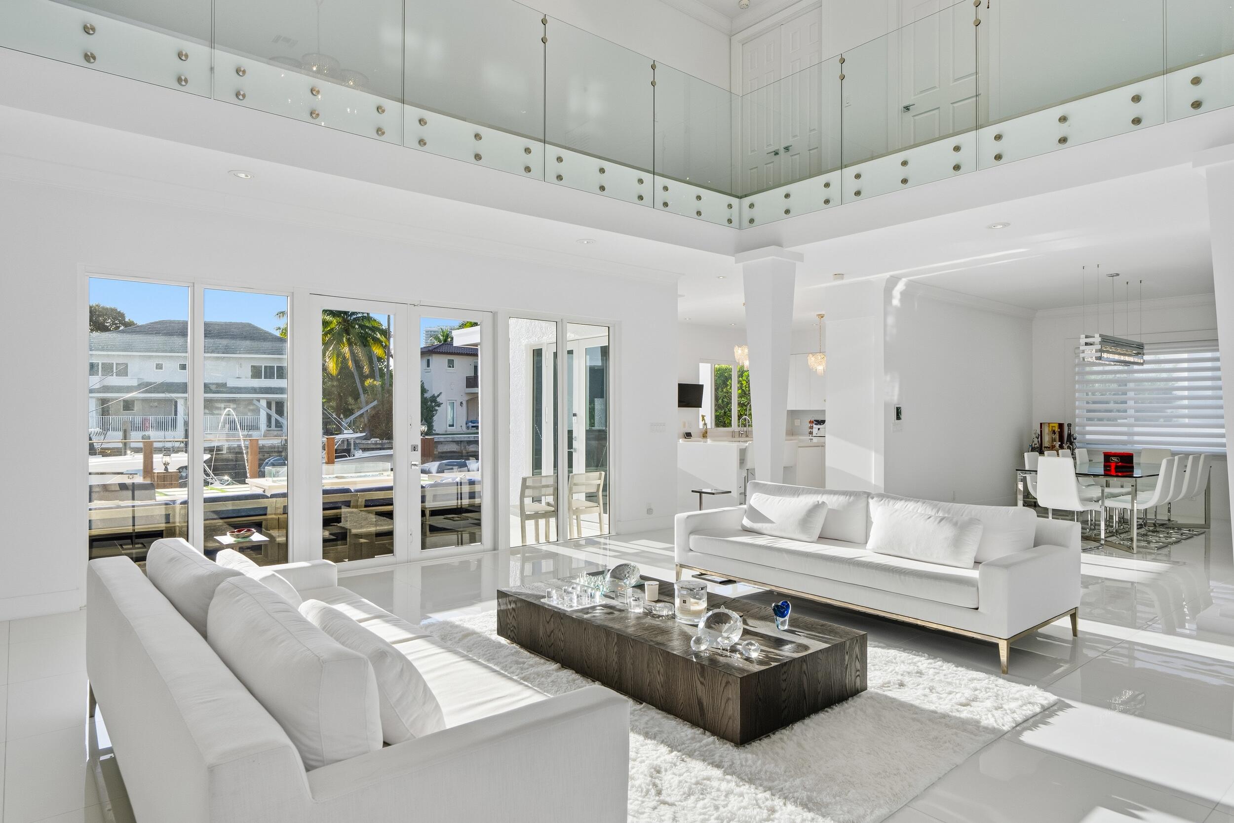 16430 NE 30th, North Miami Beach FL 33160