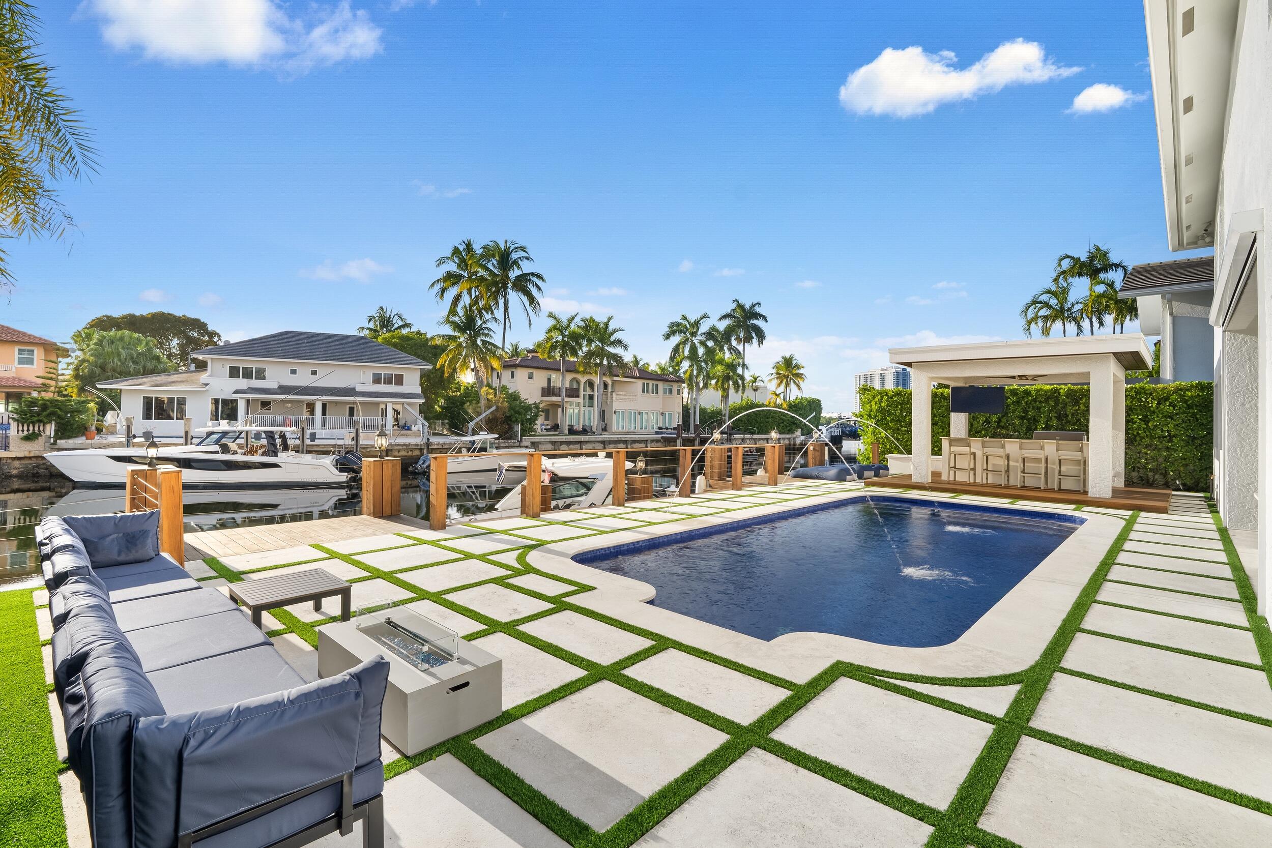 16430 NE 30th, North Miami Beach FL 33160