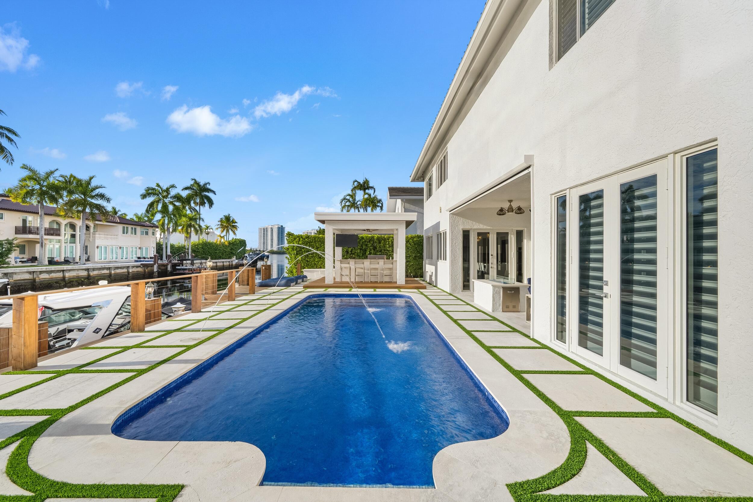16430 NE 30th, North Miami Beach FL 33160