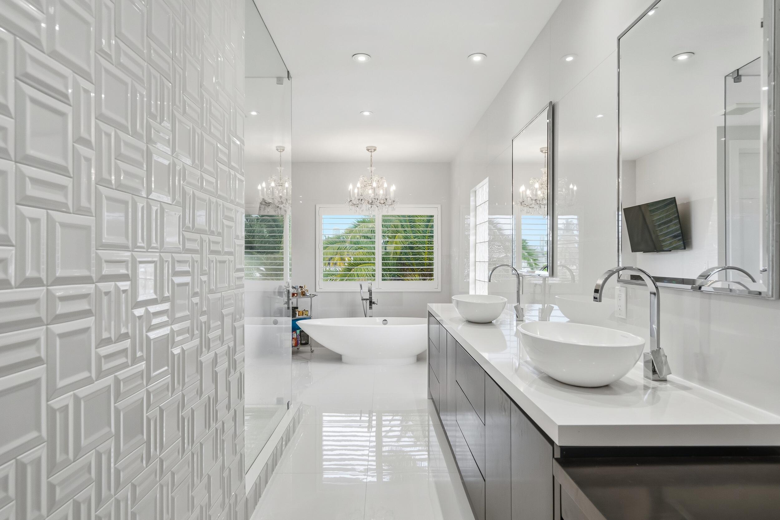 16430 NE 30th, North Miami Beach FL 33160