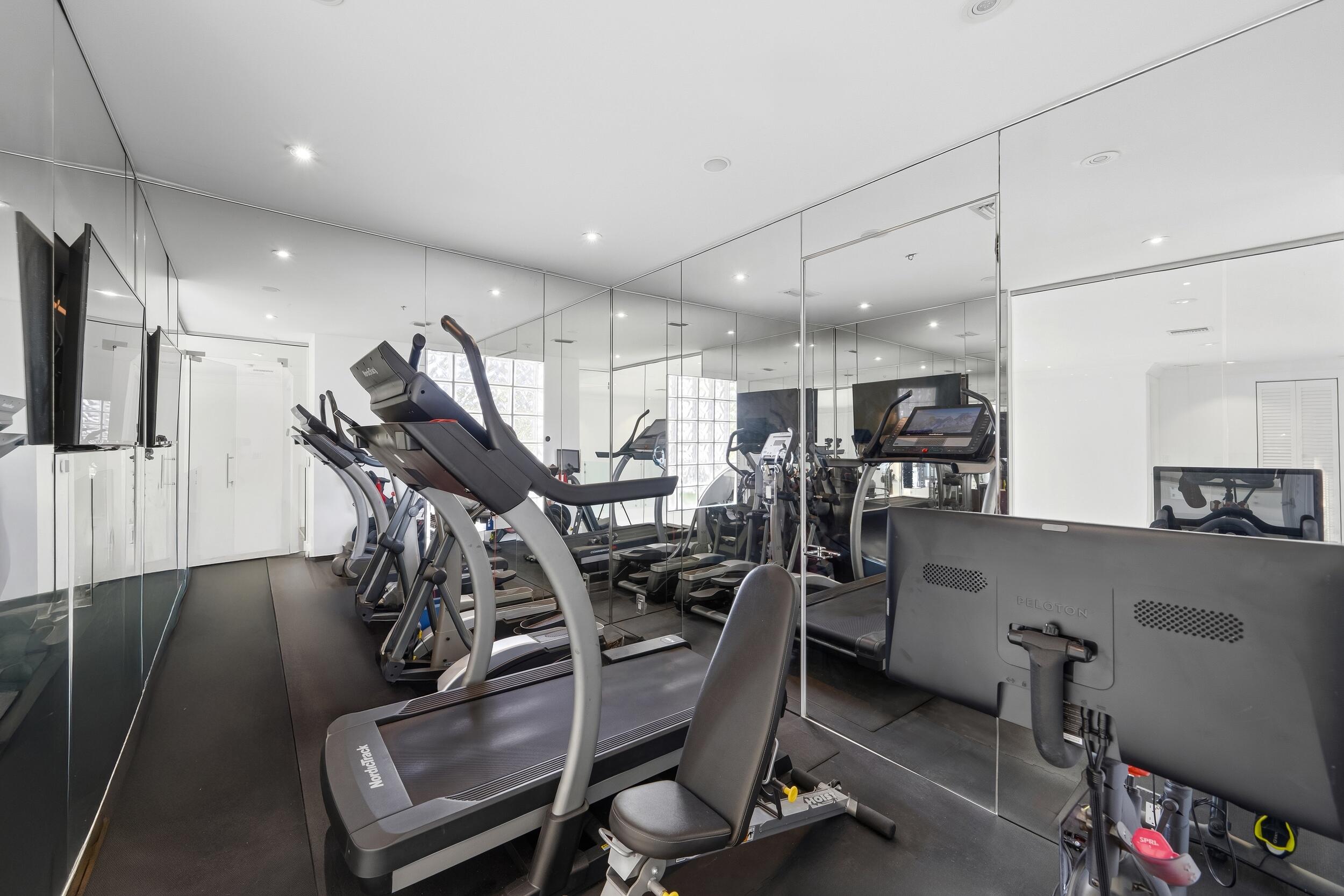 16430 NE 30th, North Miami Beach FL 33160