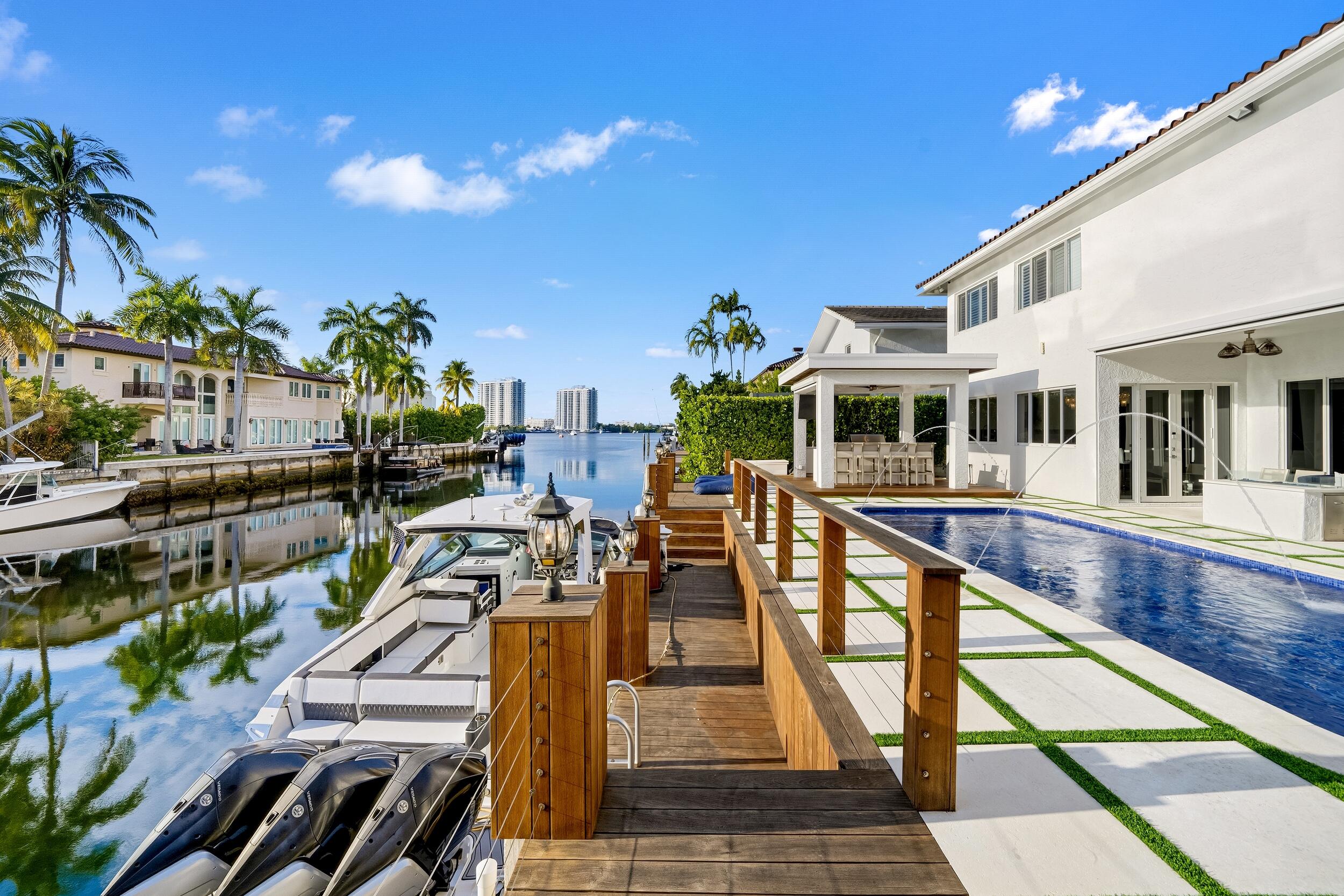 16430 NE 30th, North Miami Beach FL 33160