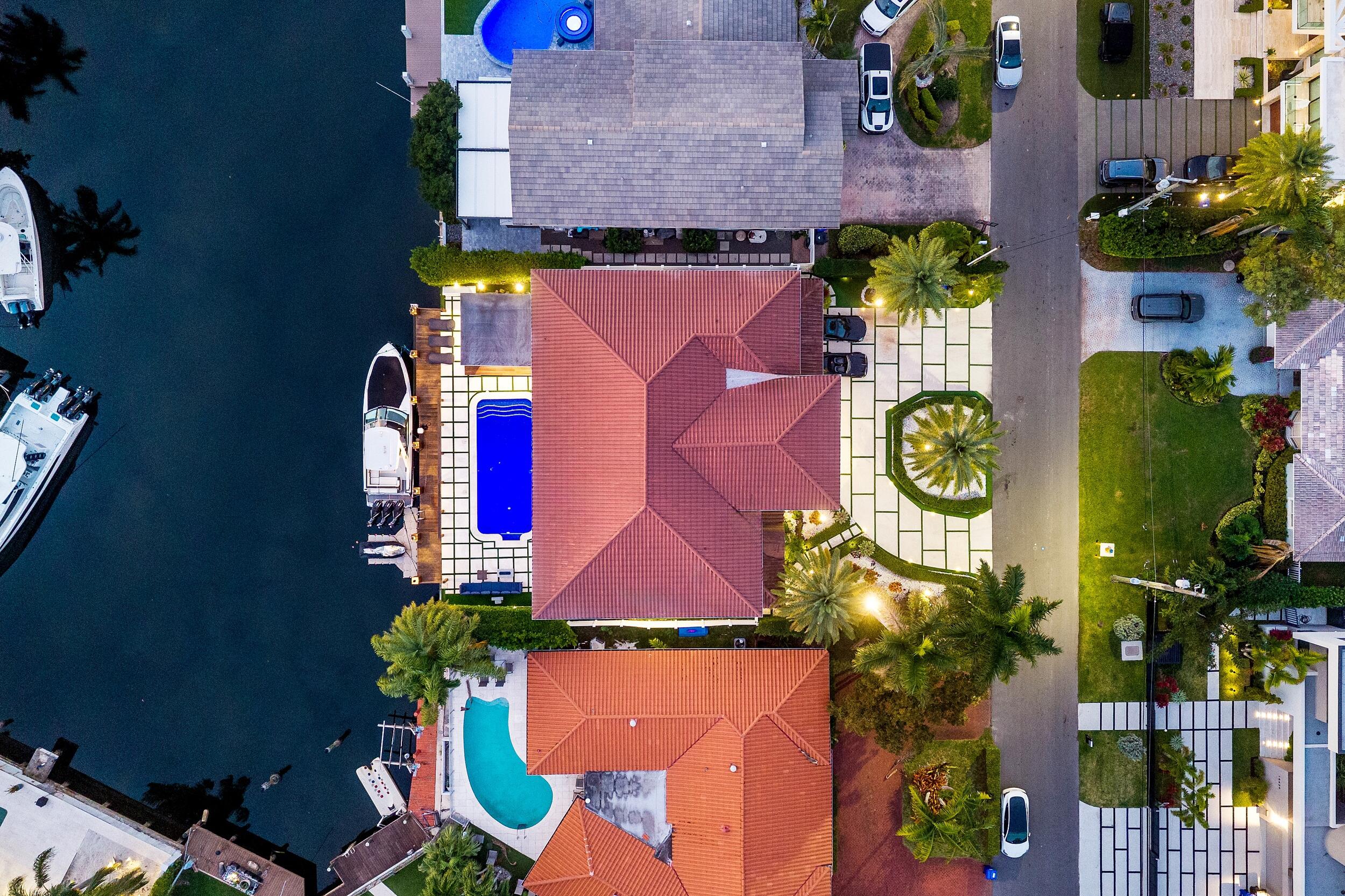 16430 NE 30th, North Miami Beach FL 33160