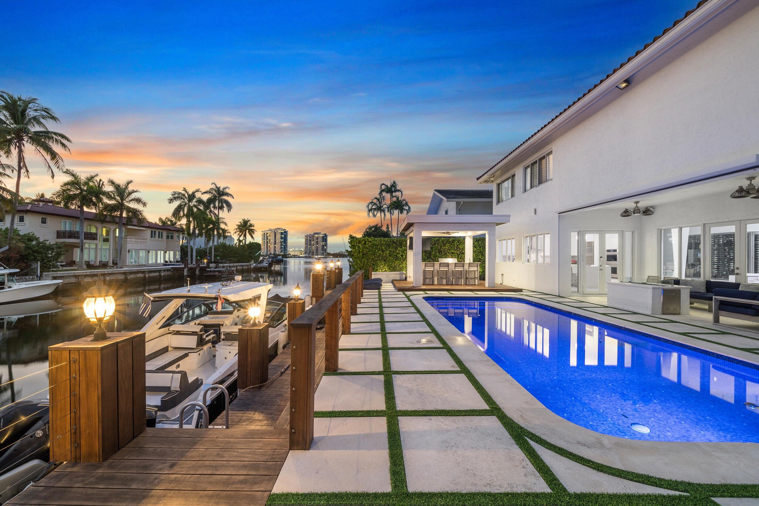 16430 NE 30th, North Miami Beach FL 33160