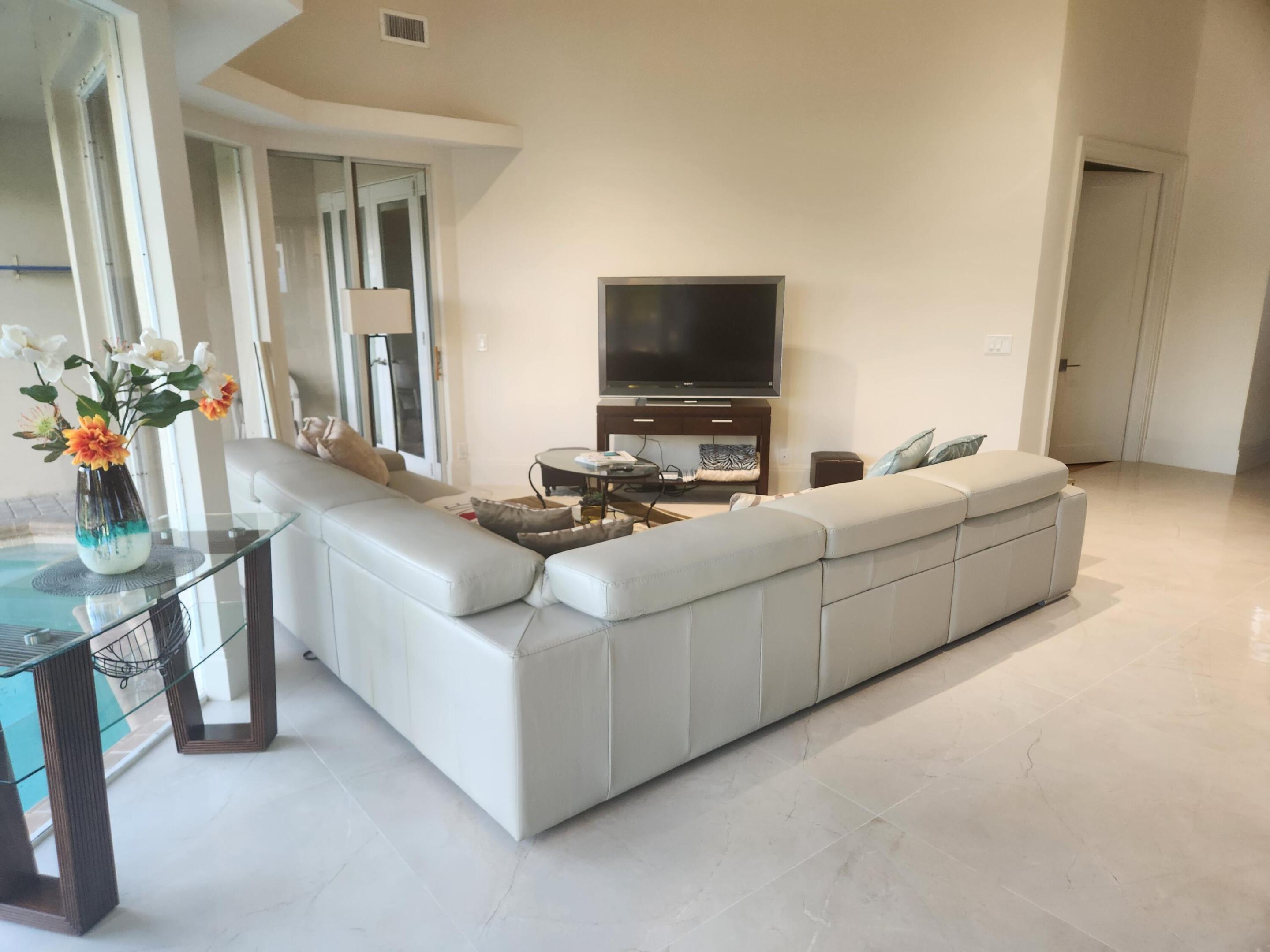 5480 NW 41st, Boca Raton FL 33496