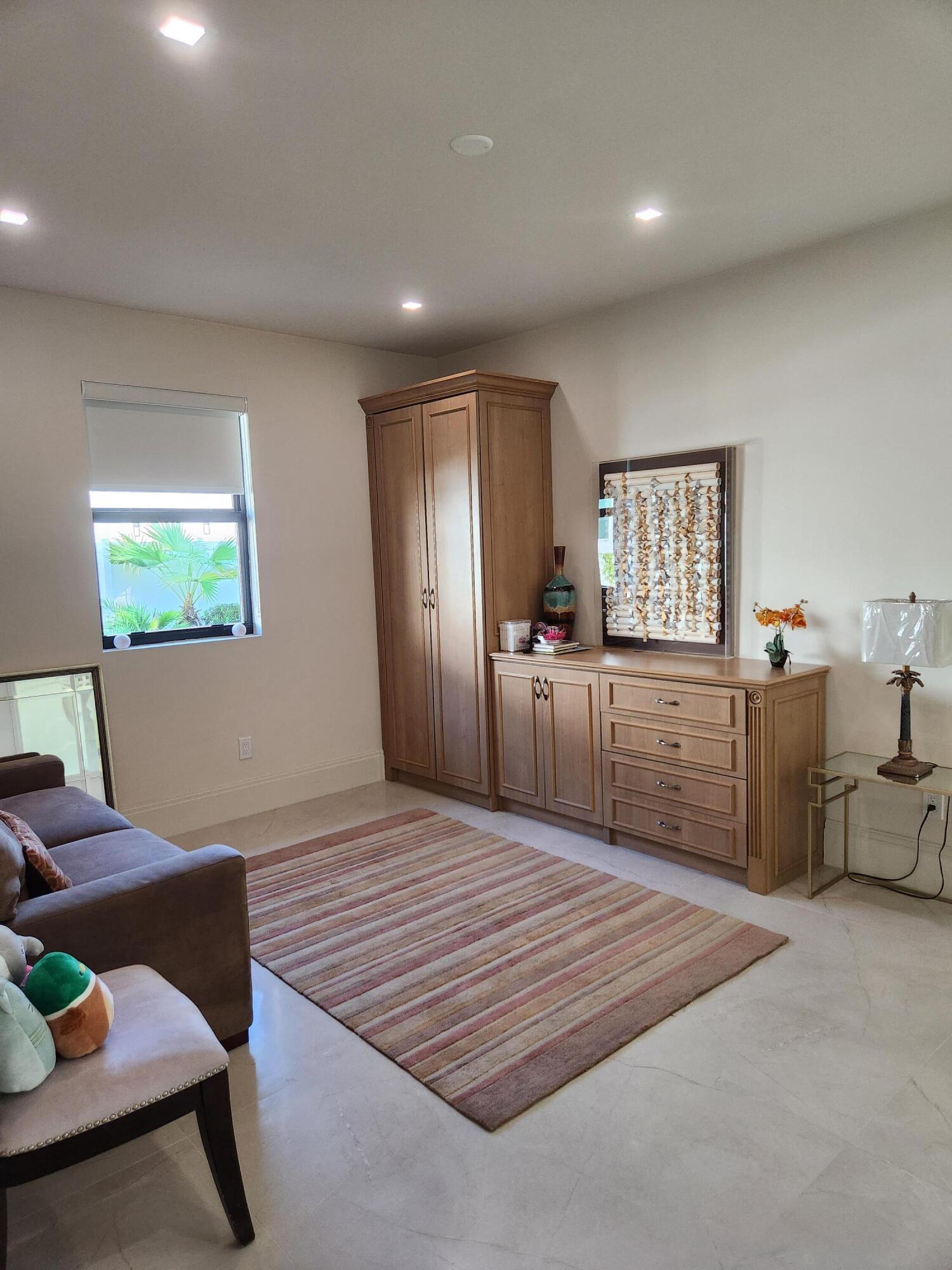 5480 NW 41st, Boca Raton FL 33496