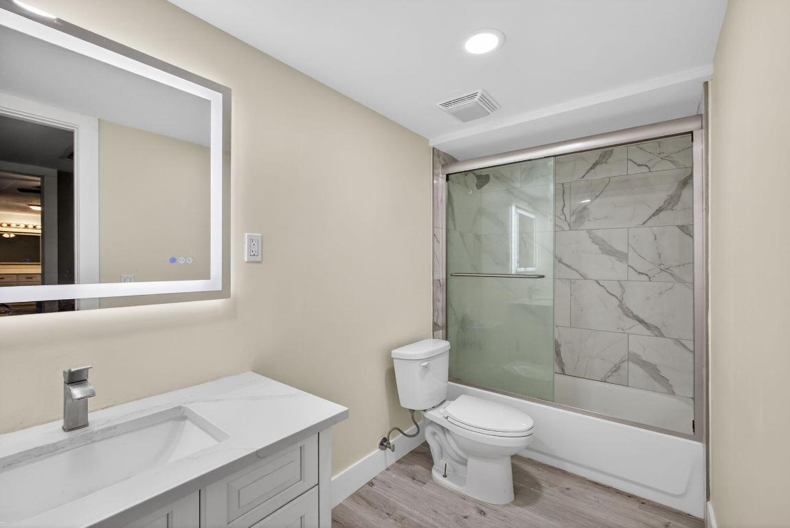 701 7th, Palm Beach Gardens FL 33418