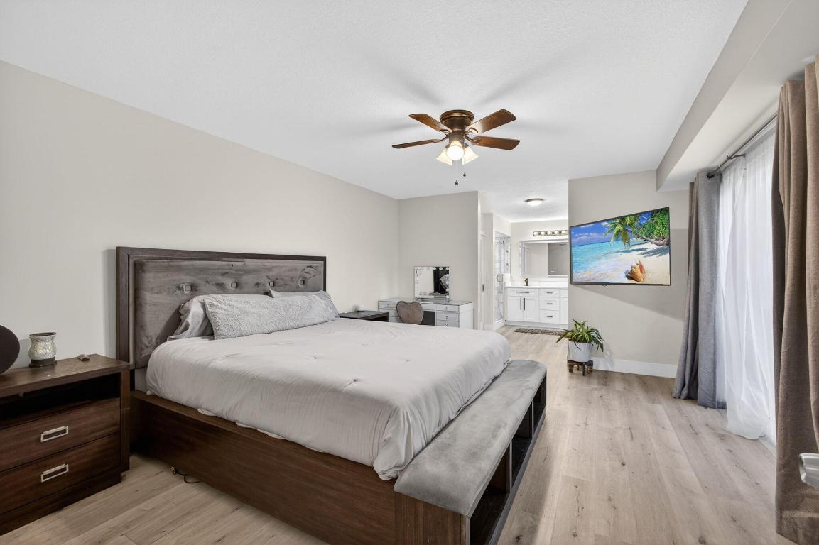 701 7th, Palm Beach Gardens FL 33418