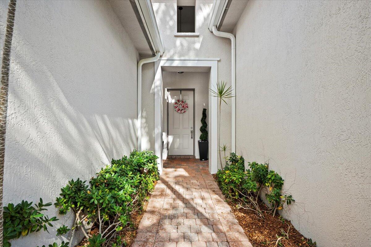 2023 Graden, Palm Beach Gardens FL 33410