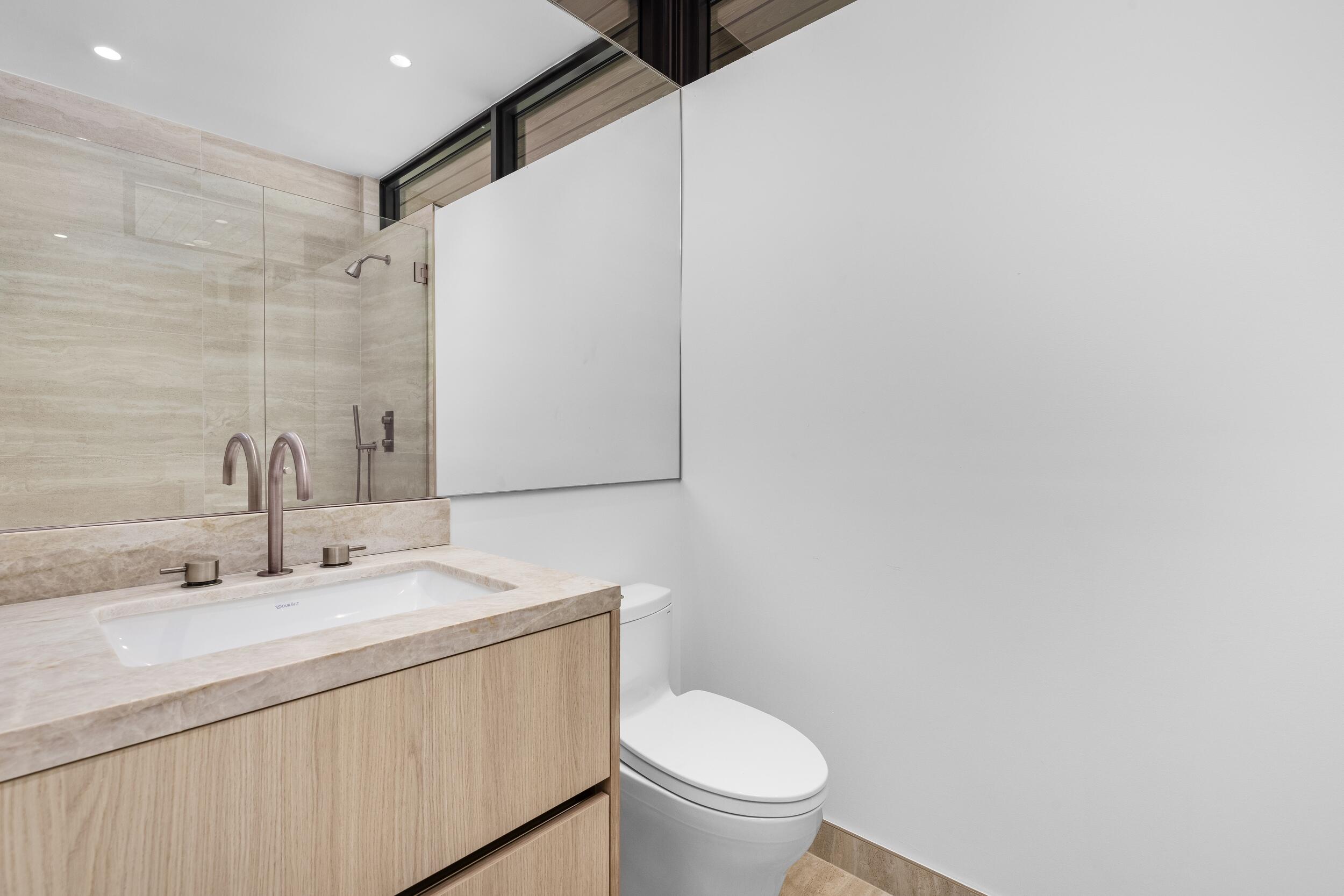 1099 NE 4th, Boca Raton FL 33432