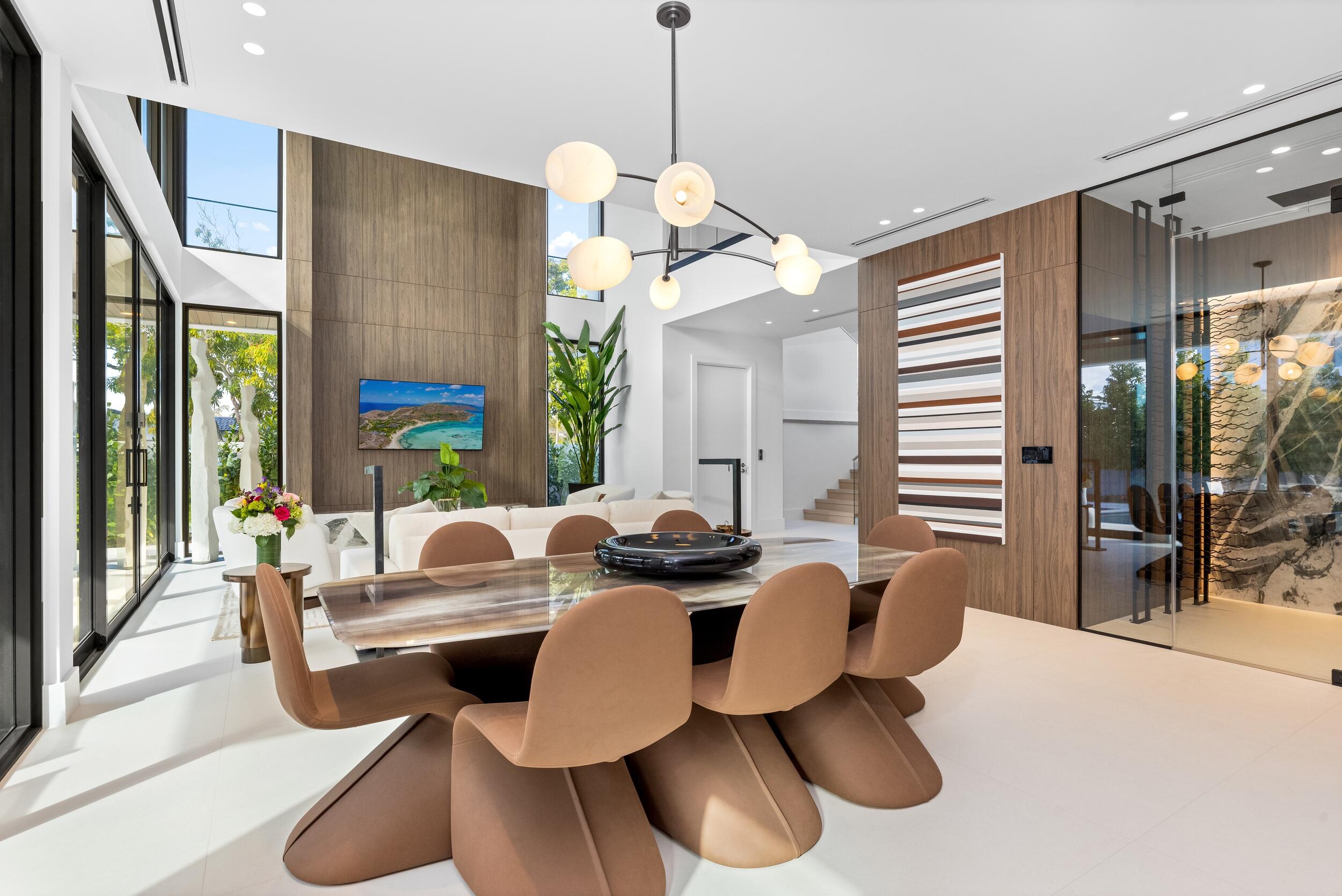 1099 NE 4th, Boca Raton FL 33432
