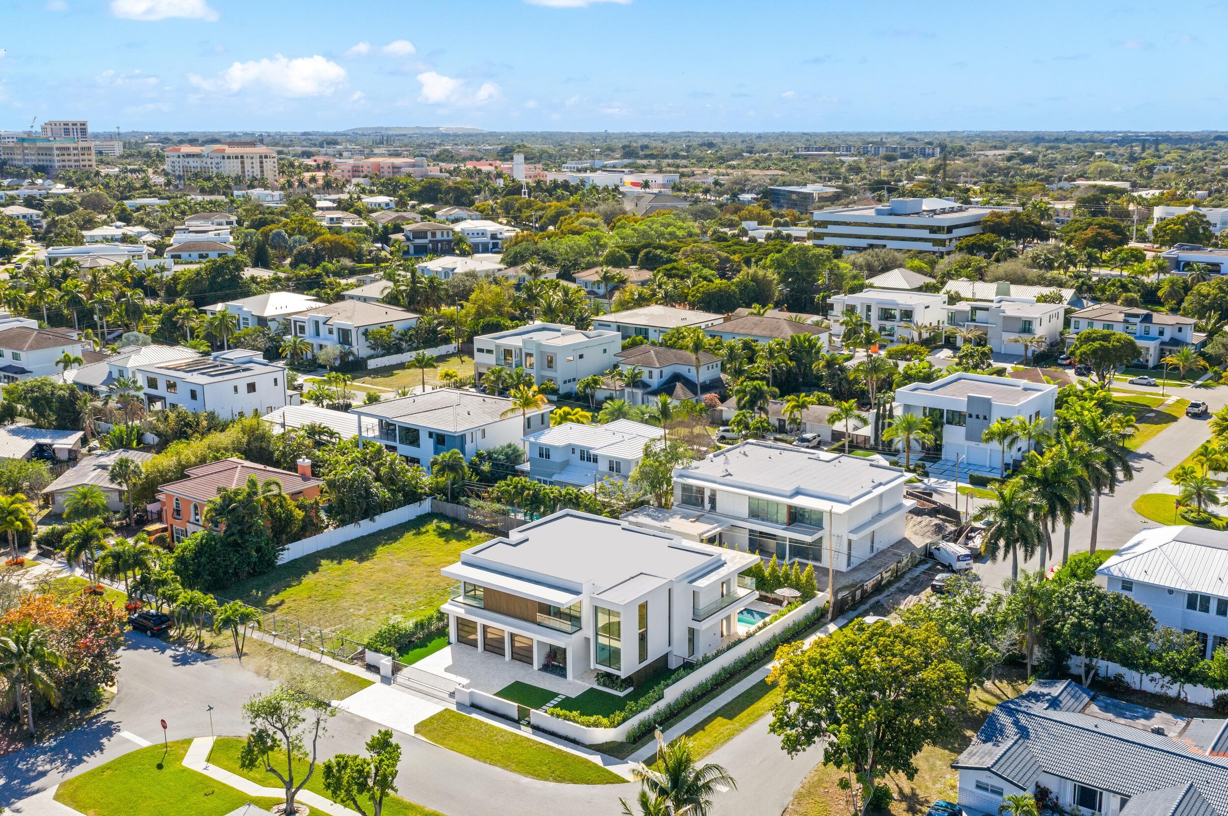 1099 NE 4th, Boca Raton FL 33432