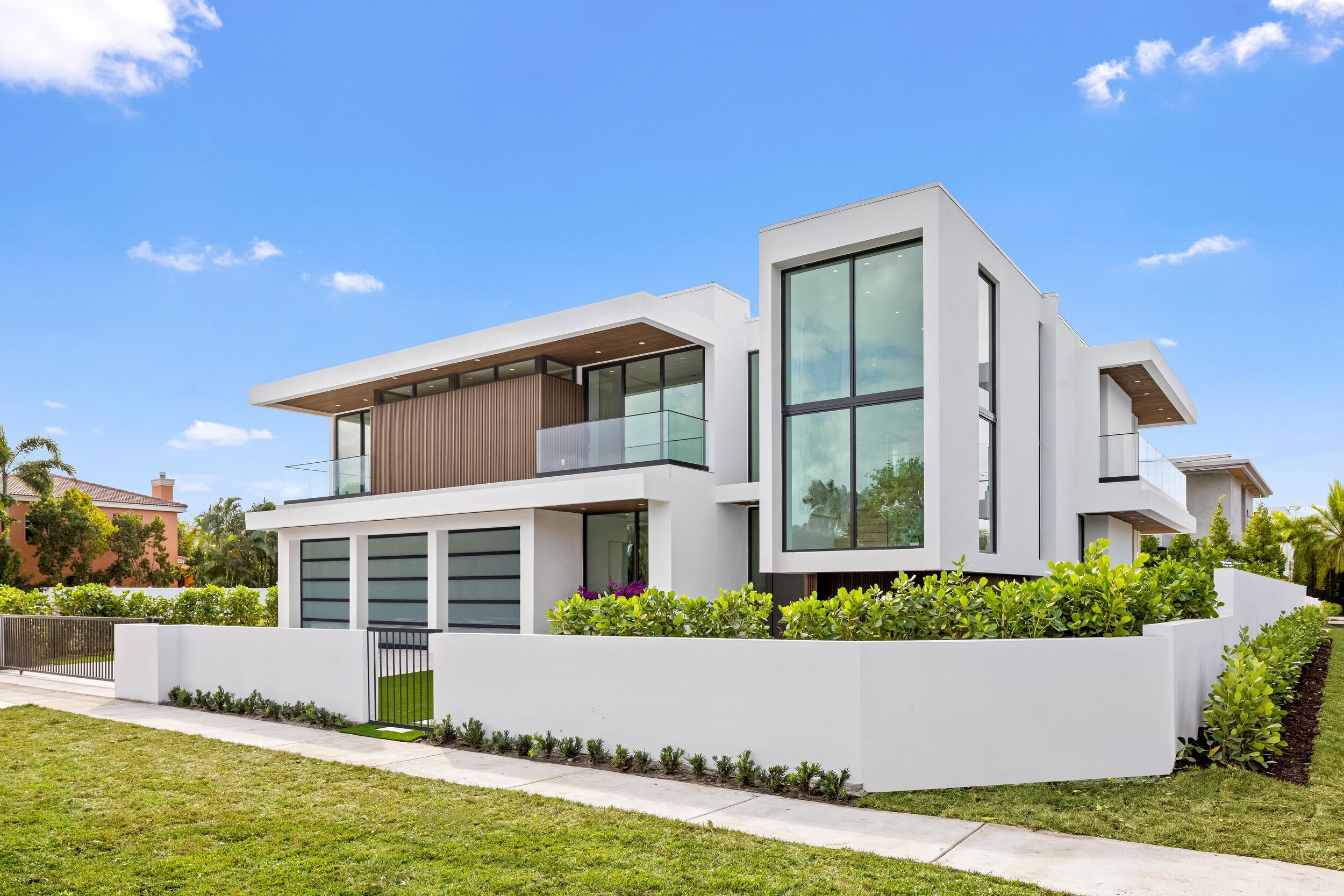 1099 NE 4th, Boca Raton FL 33432