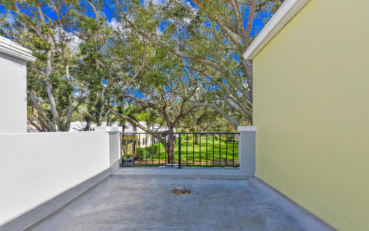 23325 Drayton, Boca Raton FL 33433