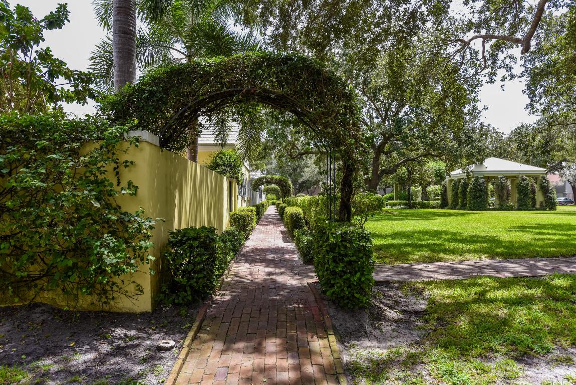 23325 Drayton, Boca Raton FL 33433