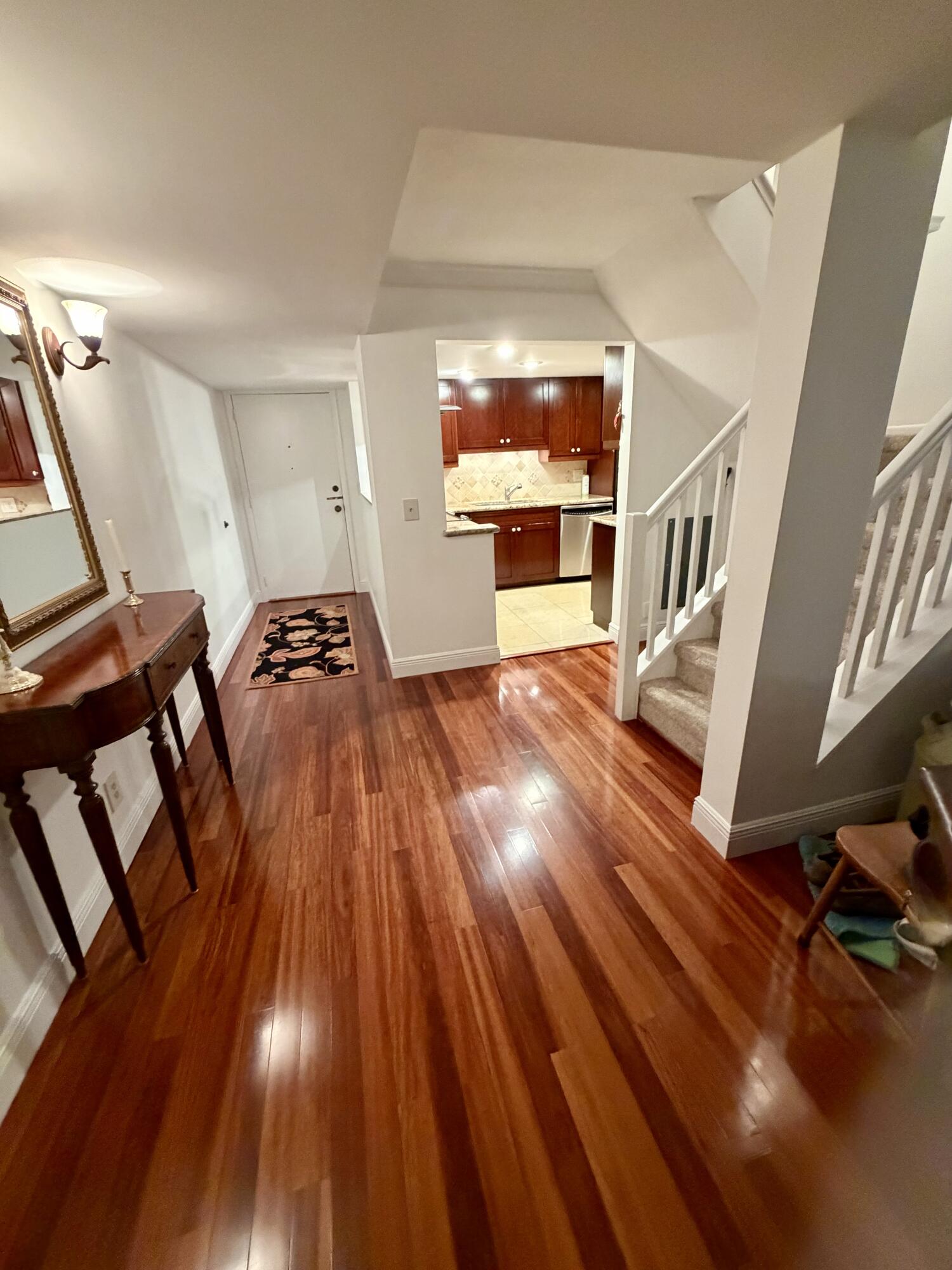 1206 S Lake #301, Lantana FL 33462