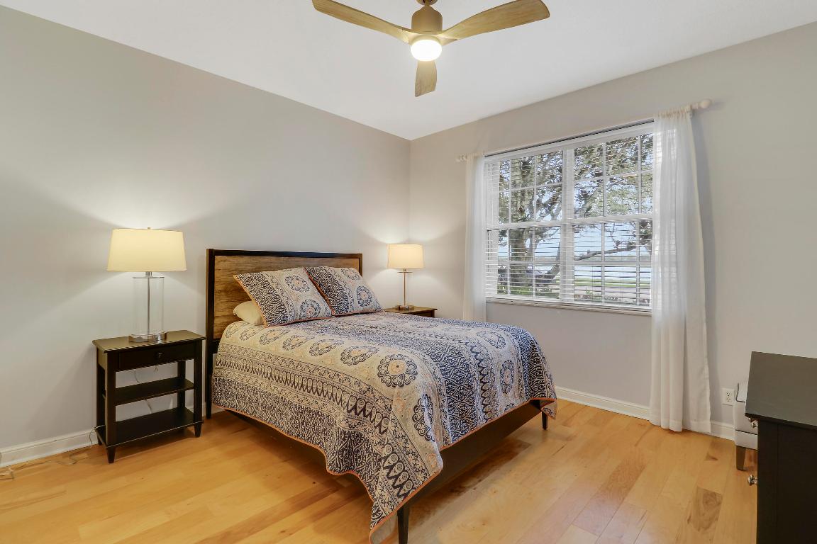 231 Evergrene #22-C, Palm Beach Gardens FL 33410