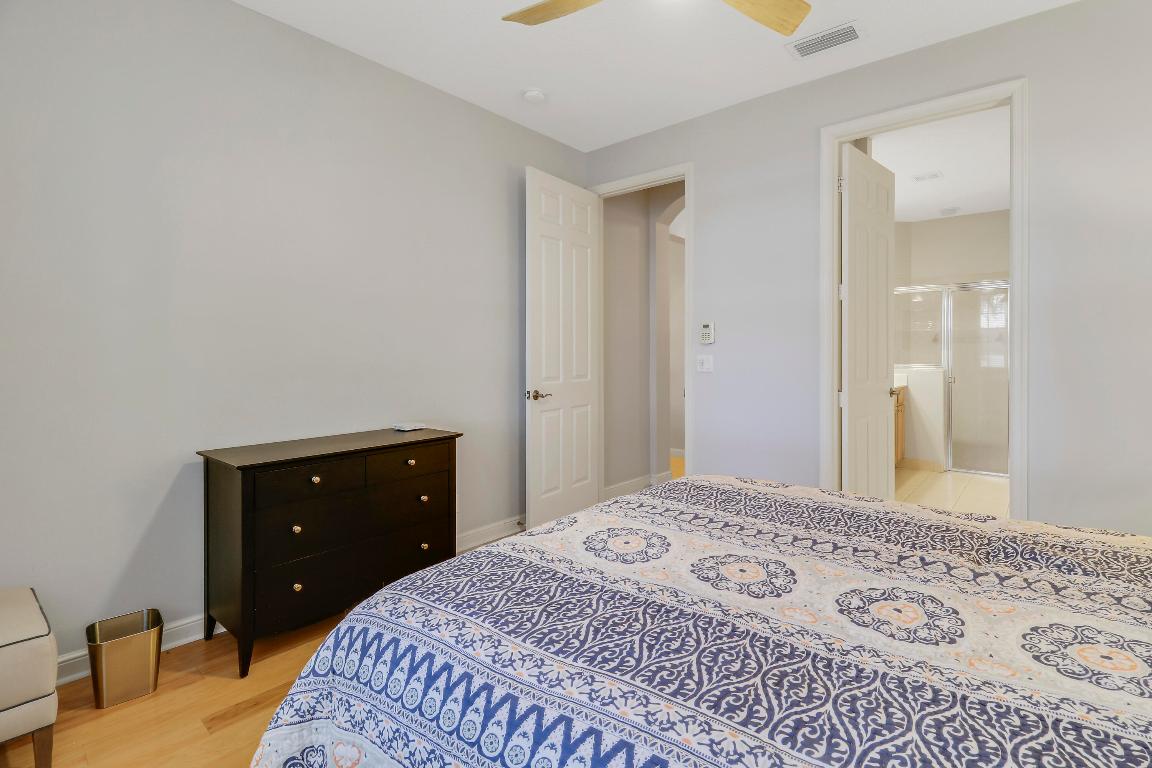 231 Evergrene #22-C, Palm Beach Gardens FL 33410