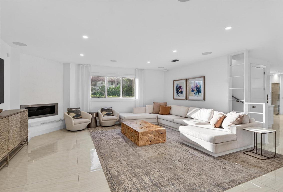 3872 NW 53rd, Boca Raton FL 33496