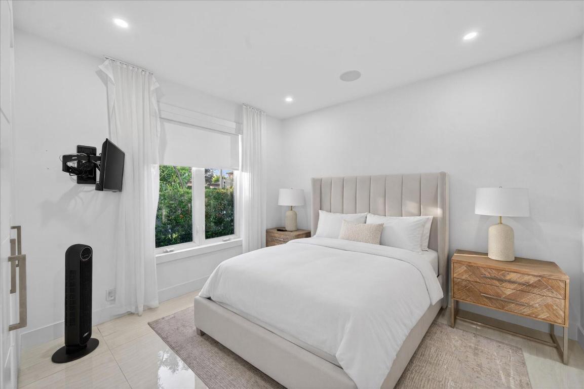 3872 NW 53rd, Boca Raton FL 33496