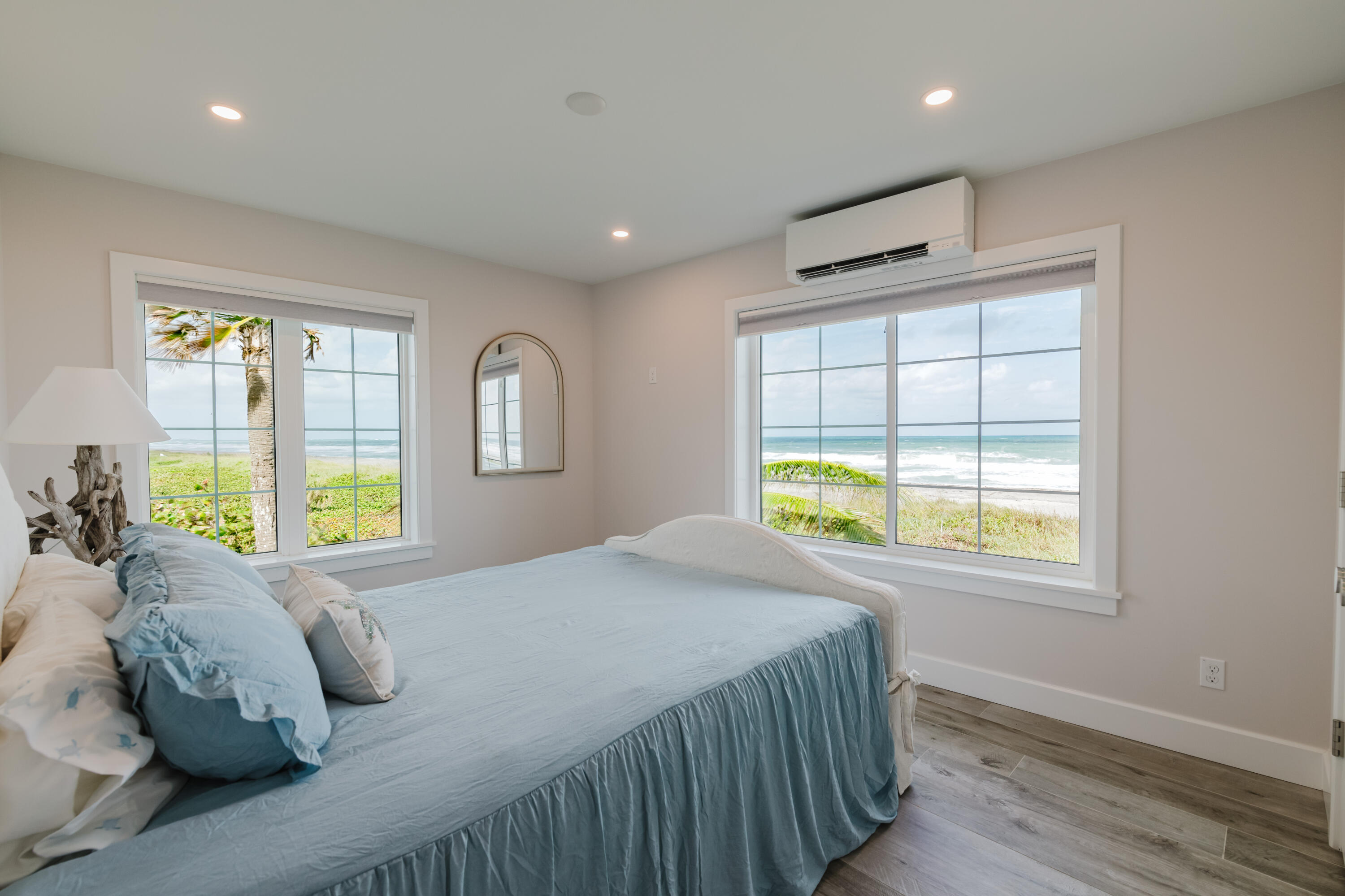 113 N Beach, Jupiter Island FL 33455