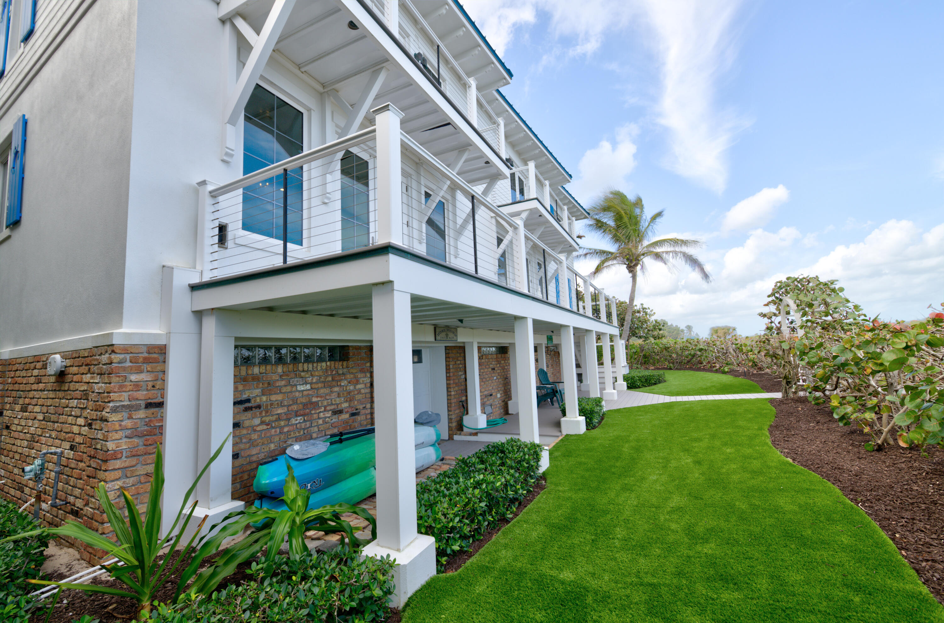 113 N Beach, Jupiter Island FL 33455