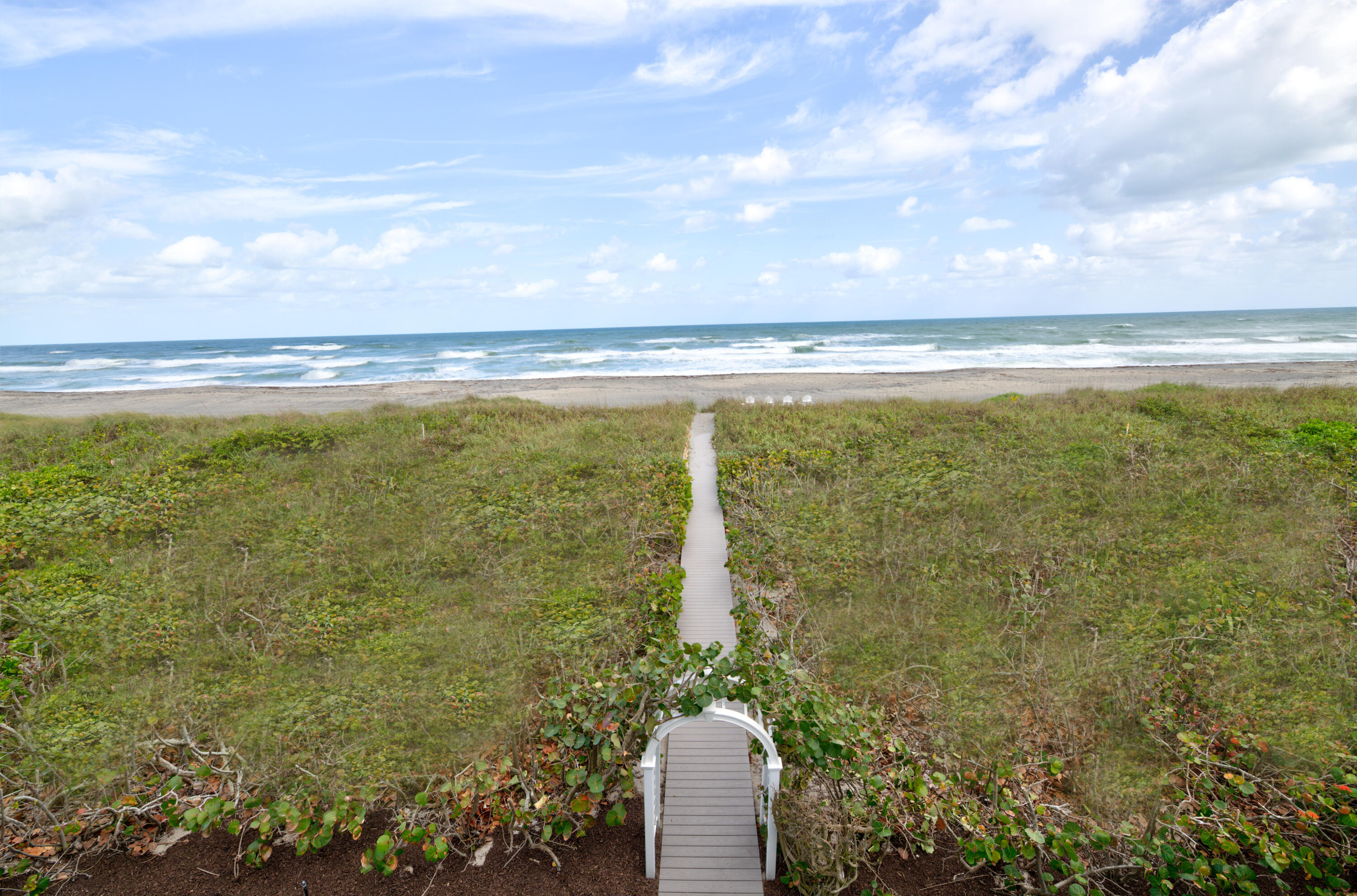 113 N Beach, Jupiter Island FL 33455