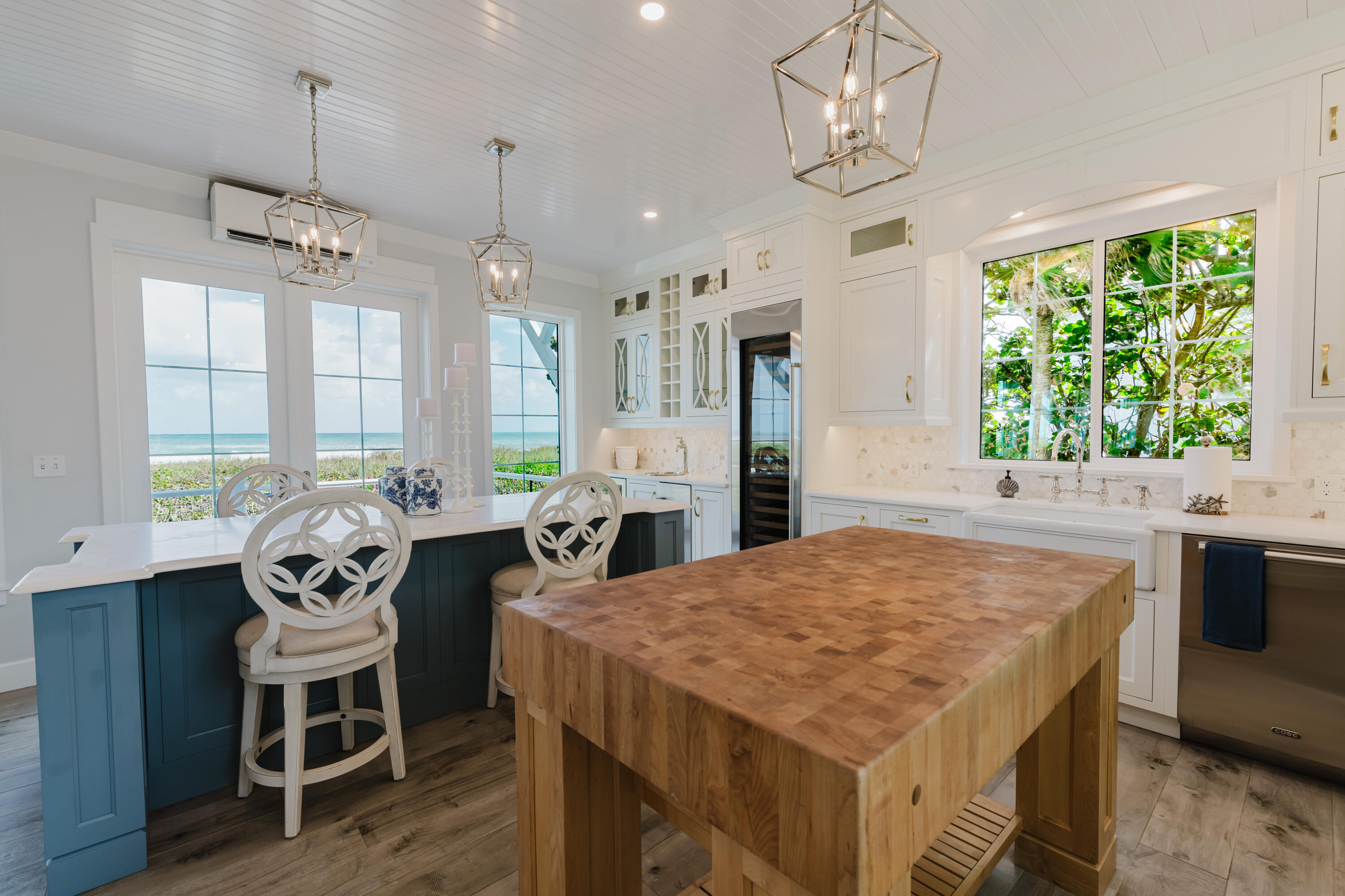 113 N Beach, Jupiter Island FL 33455