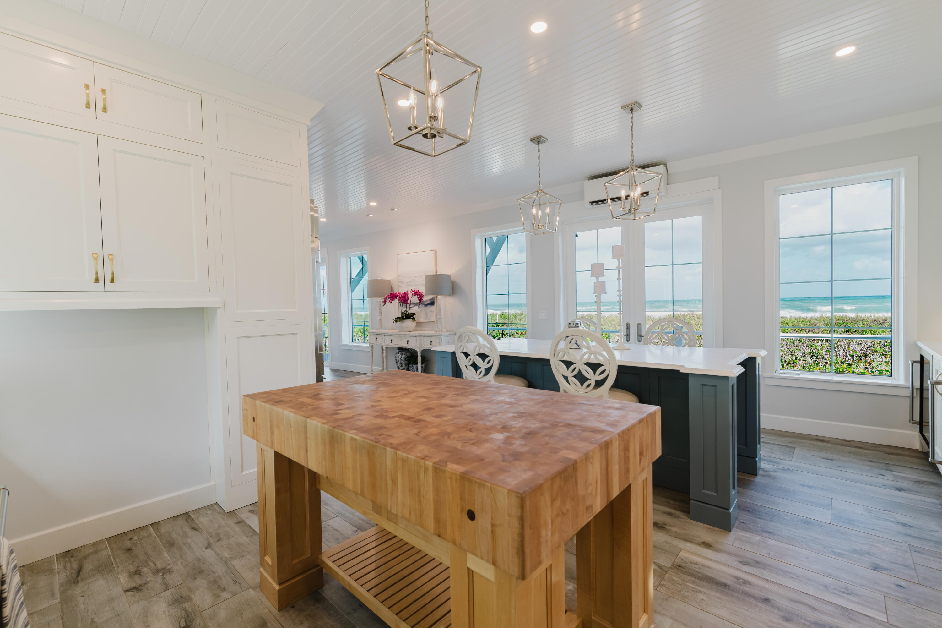 113 N Beach, Jupiter Island FL 33455