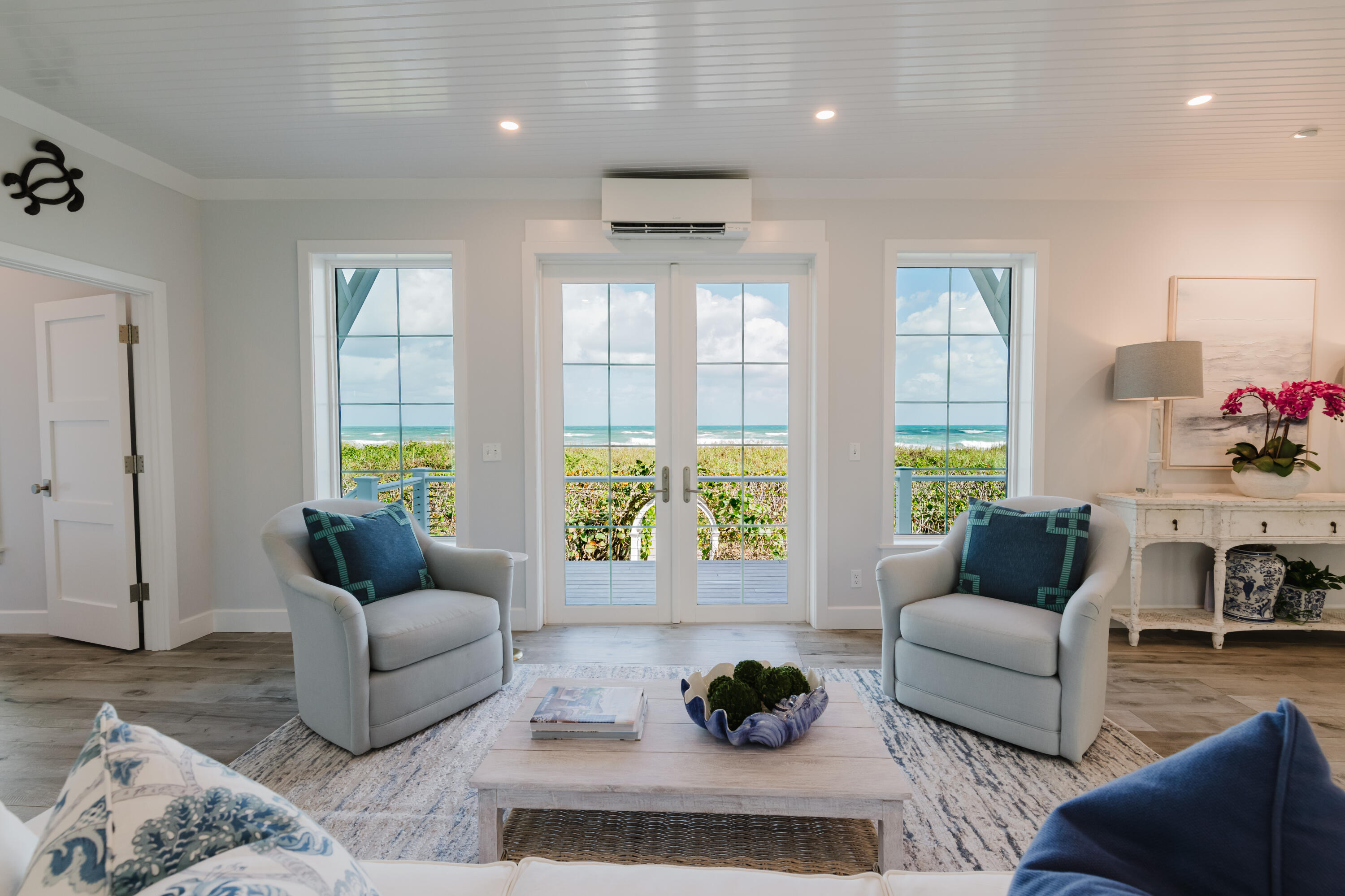 113 N Beach, Jupiter Island FL 33455