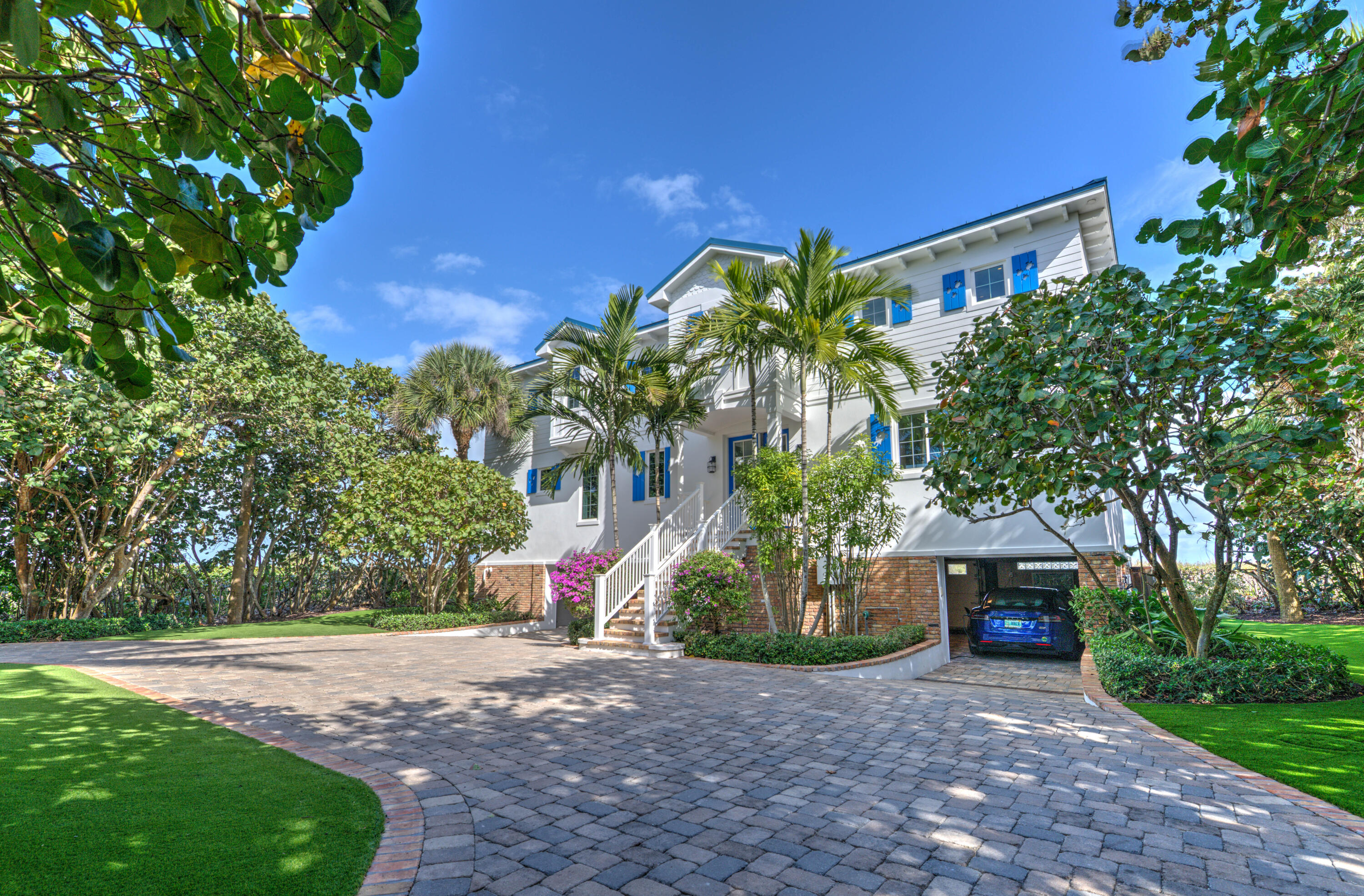 113 N Beach, Jupiter Island FL 33455