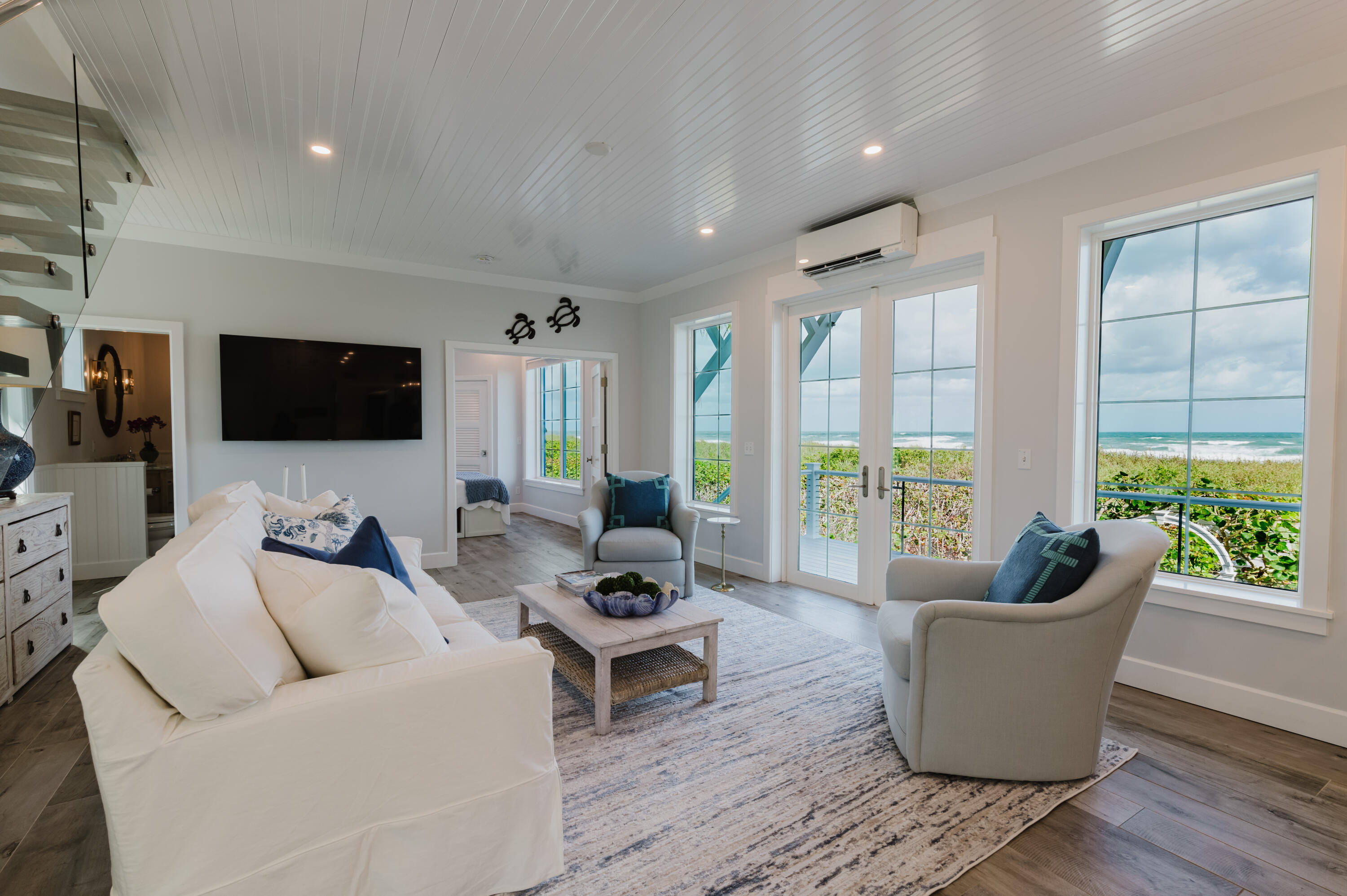 113 N Beach, Jupiter Island FL 33455