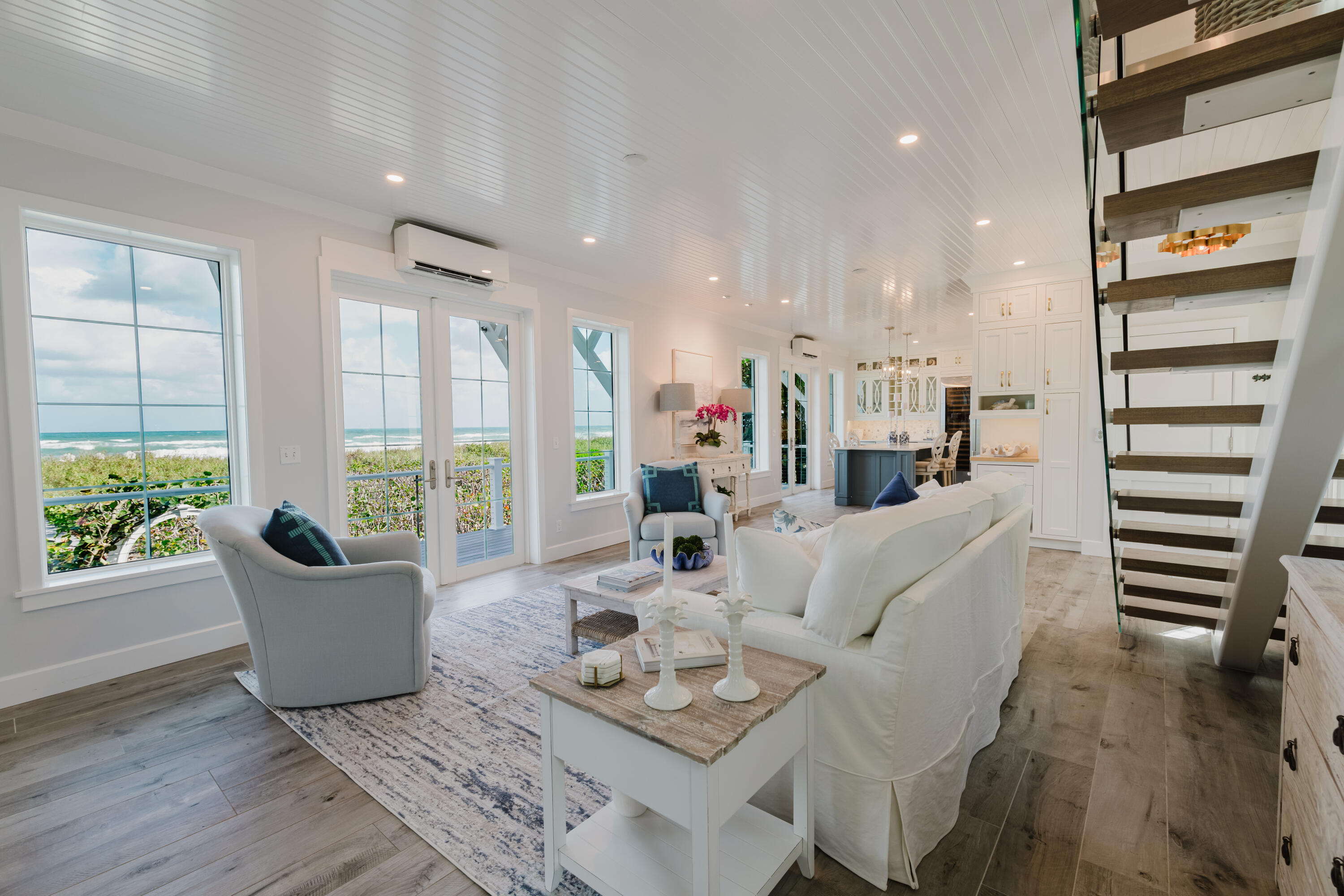 113 N Beach, Jupiter Island FL 33455