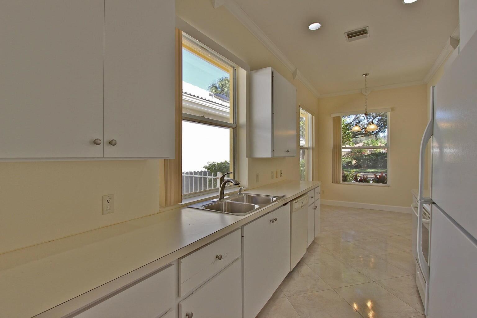 252 Sussex, Jupiter FL 33458