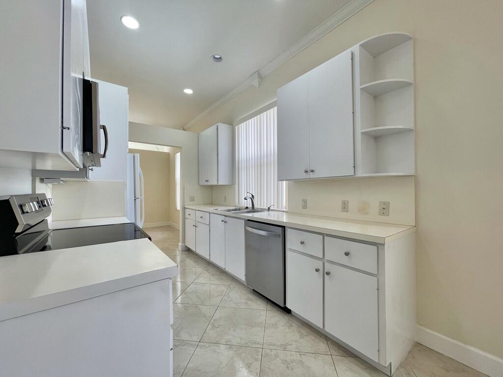 252 Sussex, Jupiter FL 33458