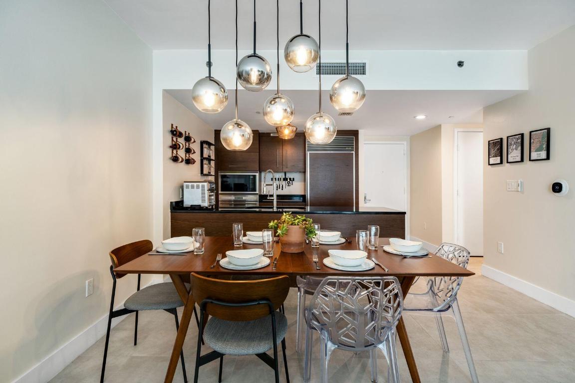 475 Brickell #4611, Miami FL 33131