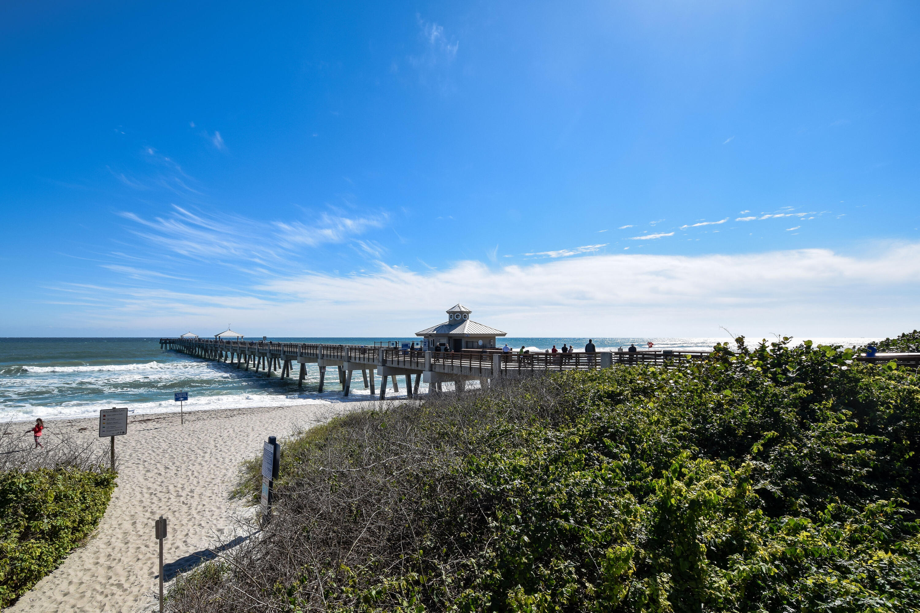 607 Ocean Dunes, Jupiter FL 33477