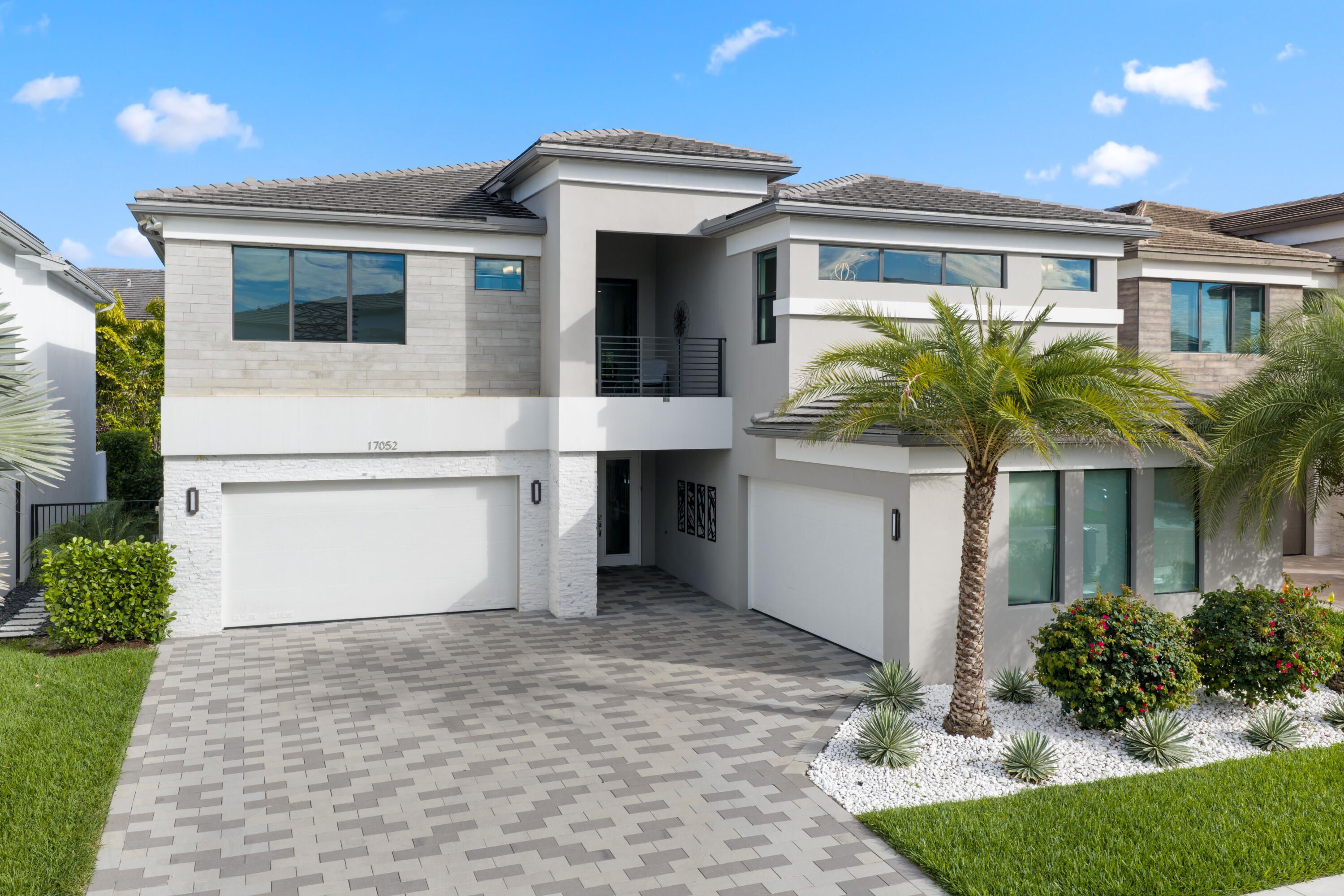 17052 Rainbow Falls, Boca Raton FL 33496