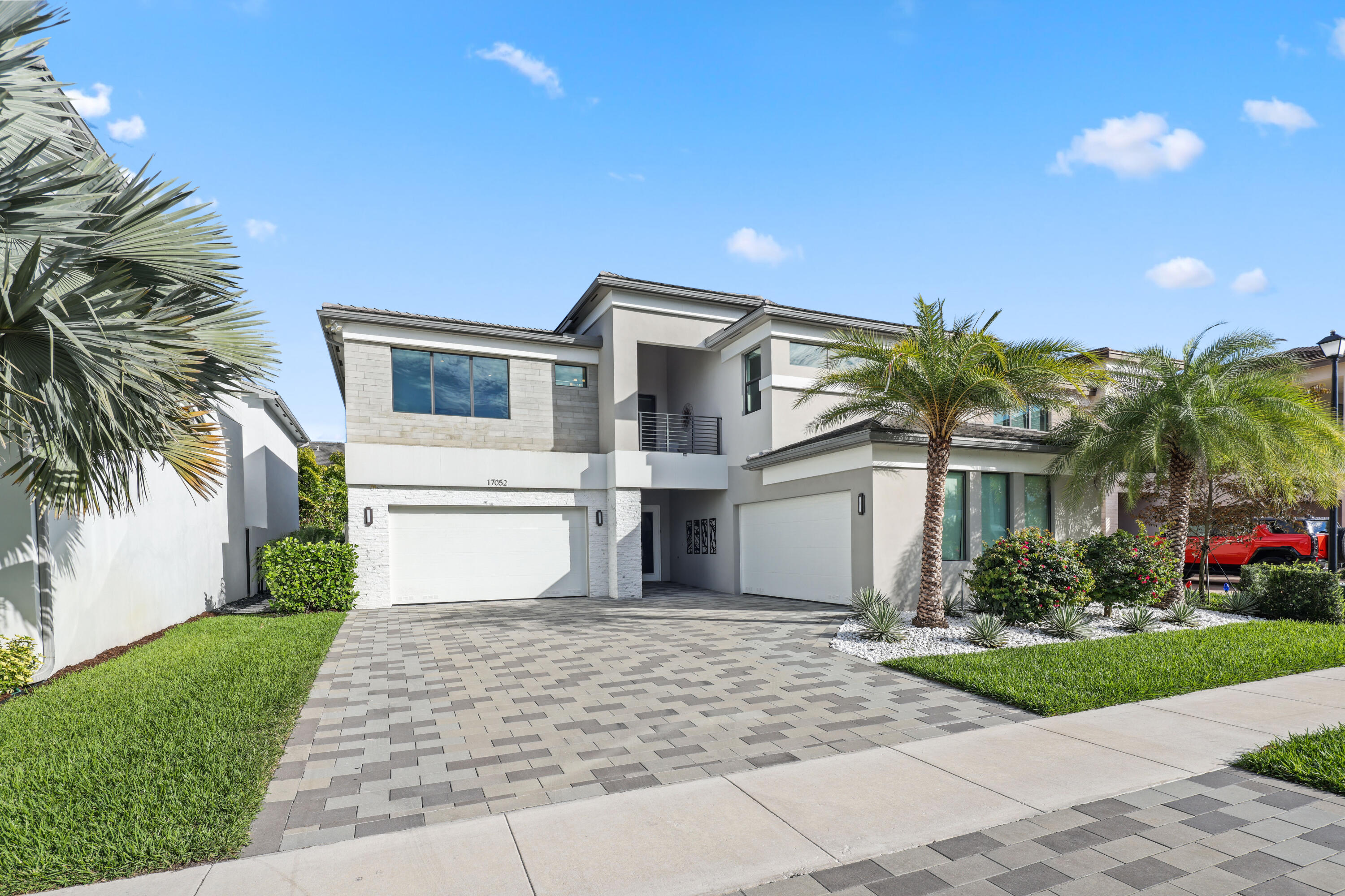 17052 Rainbow Falls, Boca Raton FL 33496