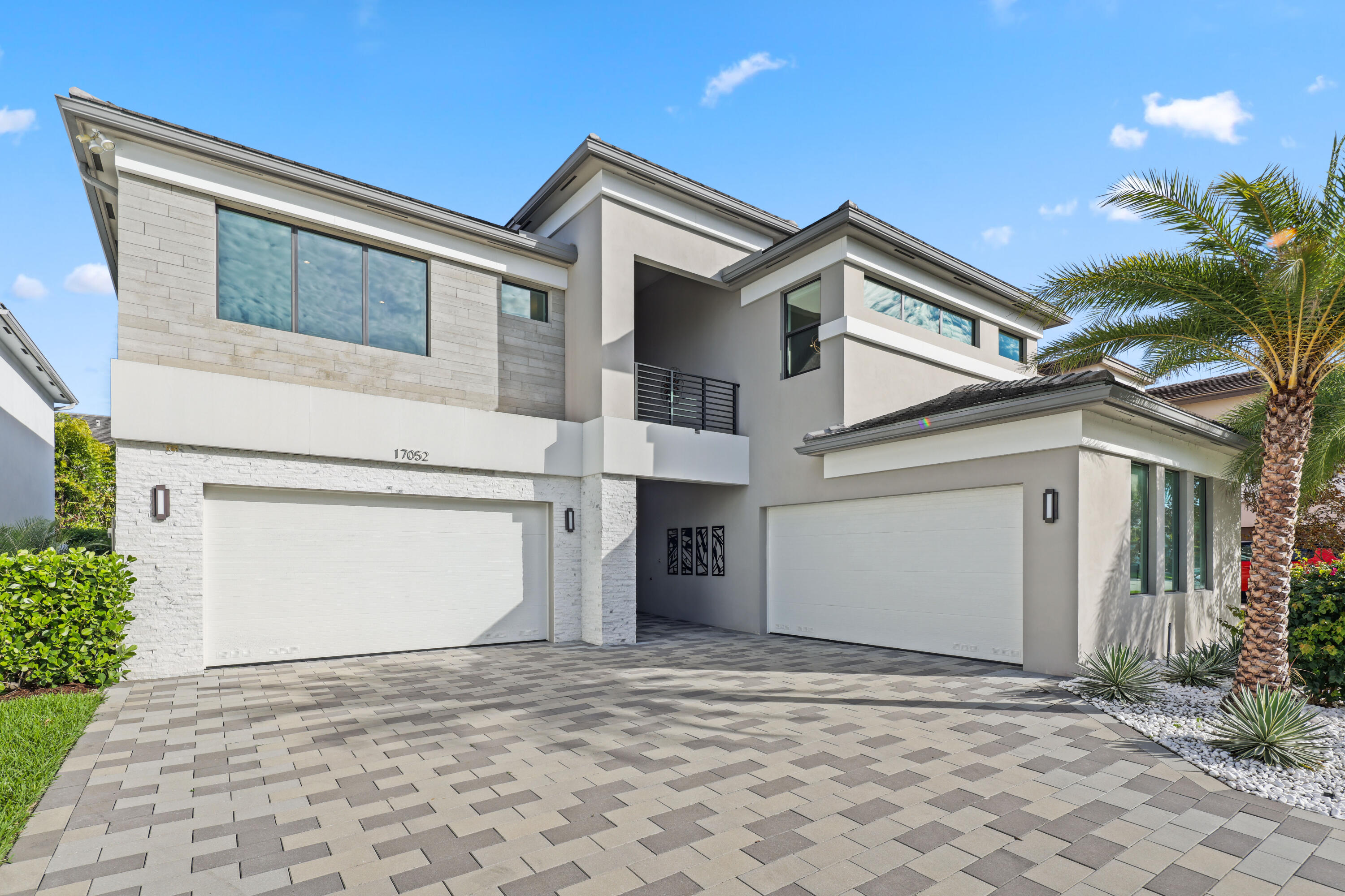 17052 Rainbow Falls, Boca Raton FL 33496