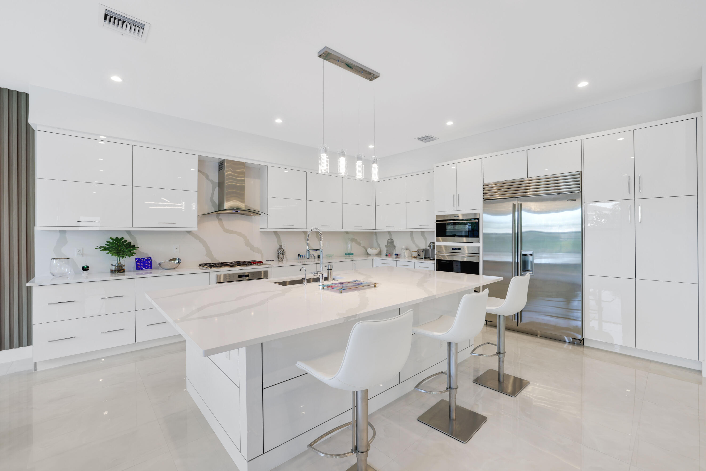 17052 Rainbow Falls, Boca Raton FL 33496