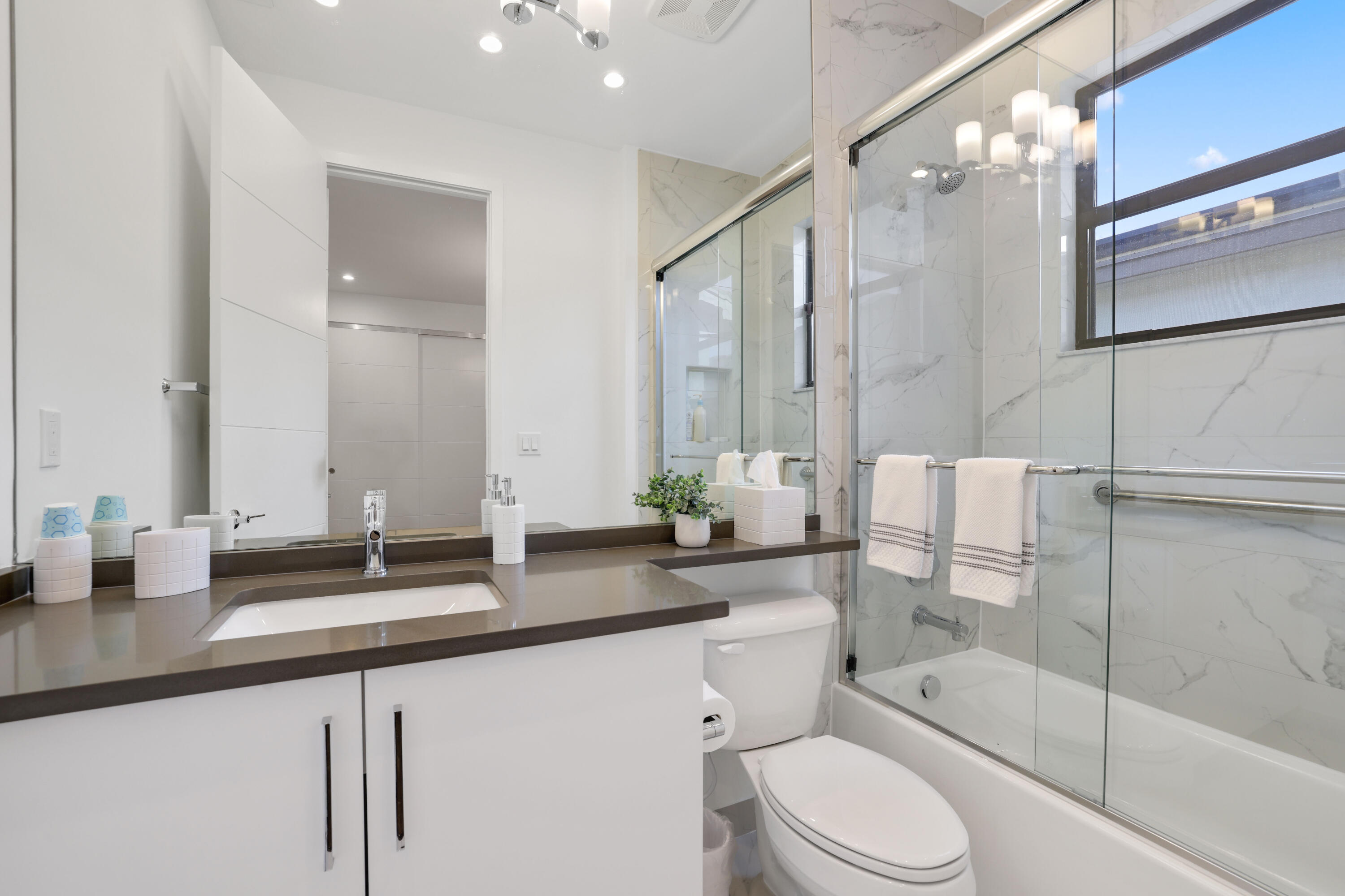 17052 Rainbow Falls, Boca Raton FL 33496