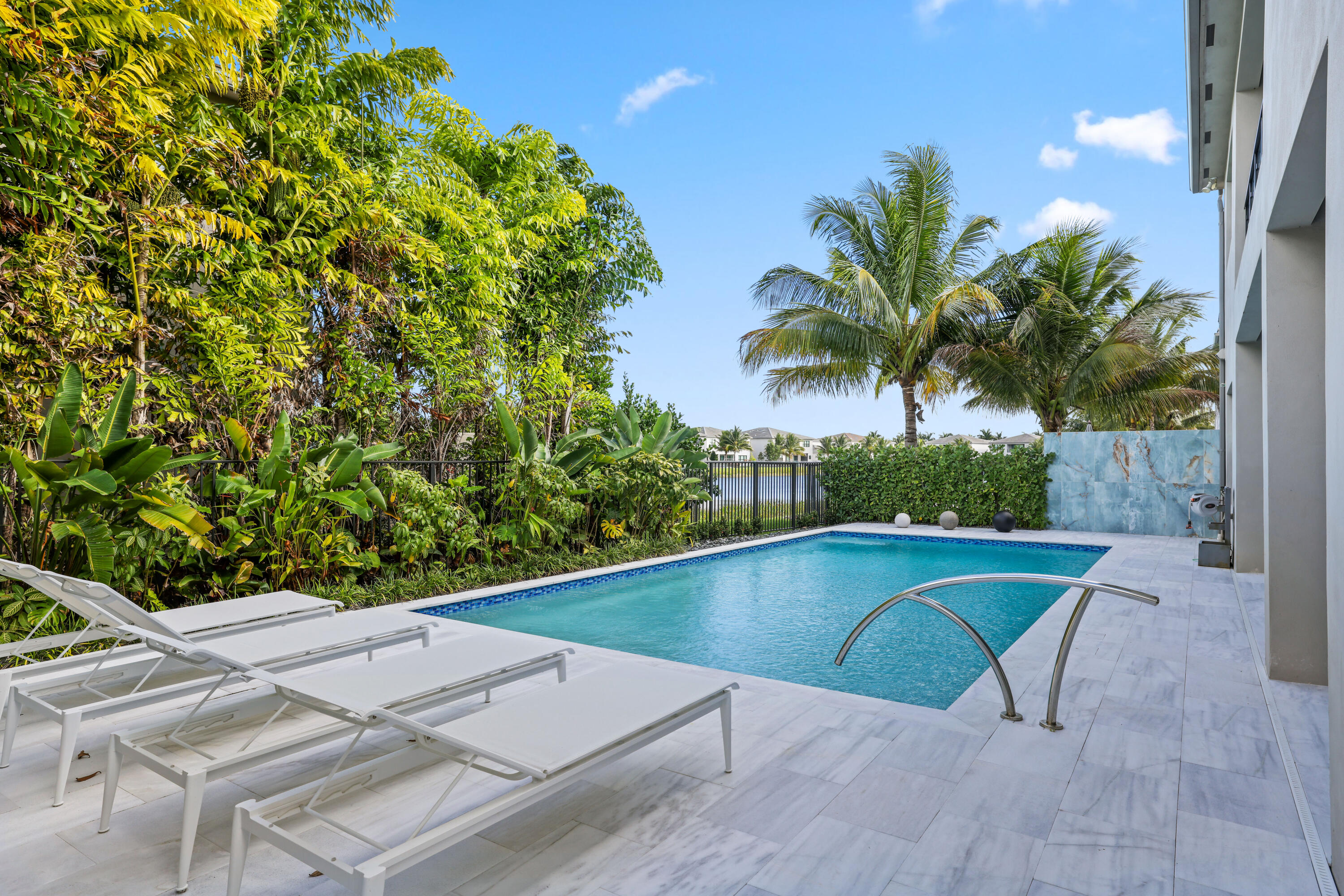 17052 Rainbow Falls, Boca Raton FL 33496