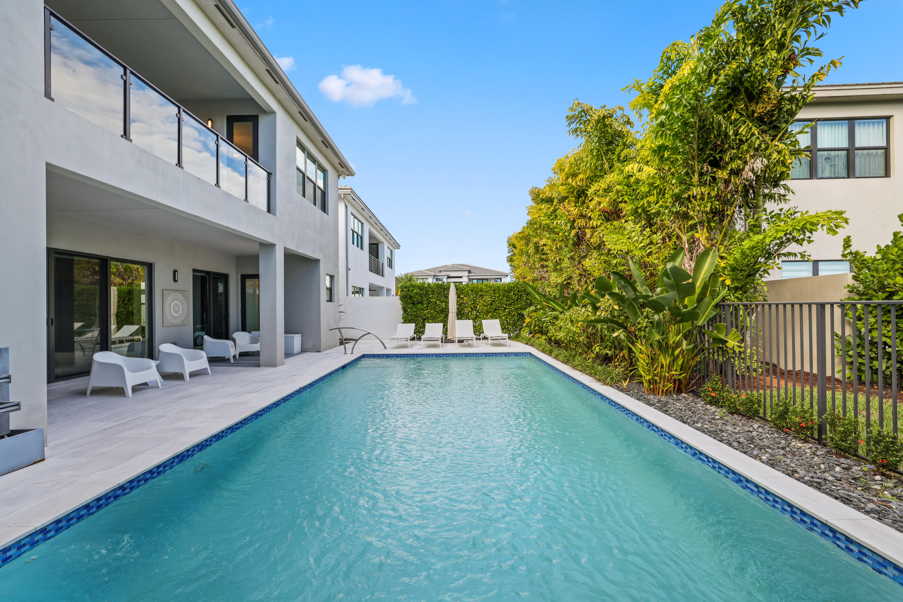 17052 Rainbow Falls, Boca Raton FL 33496