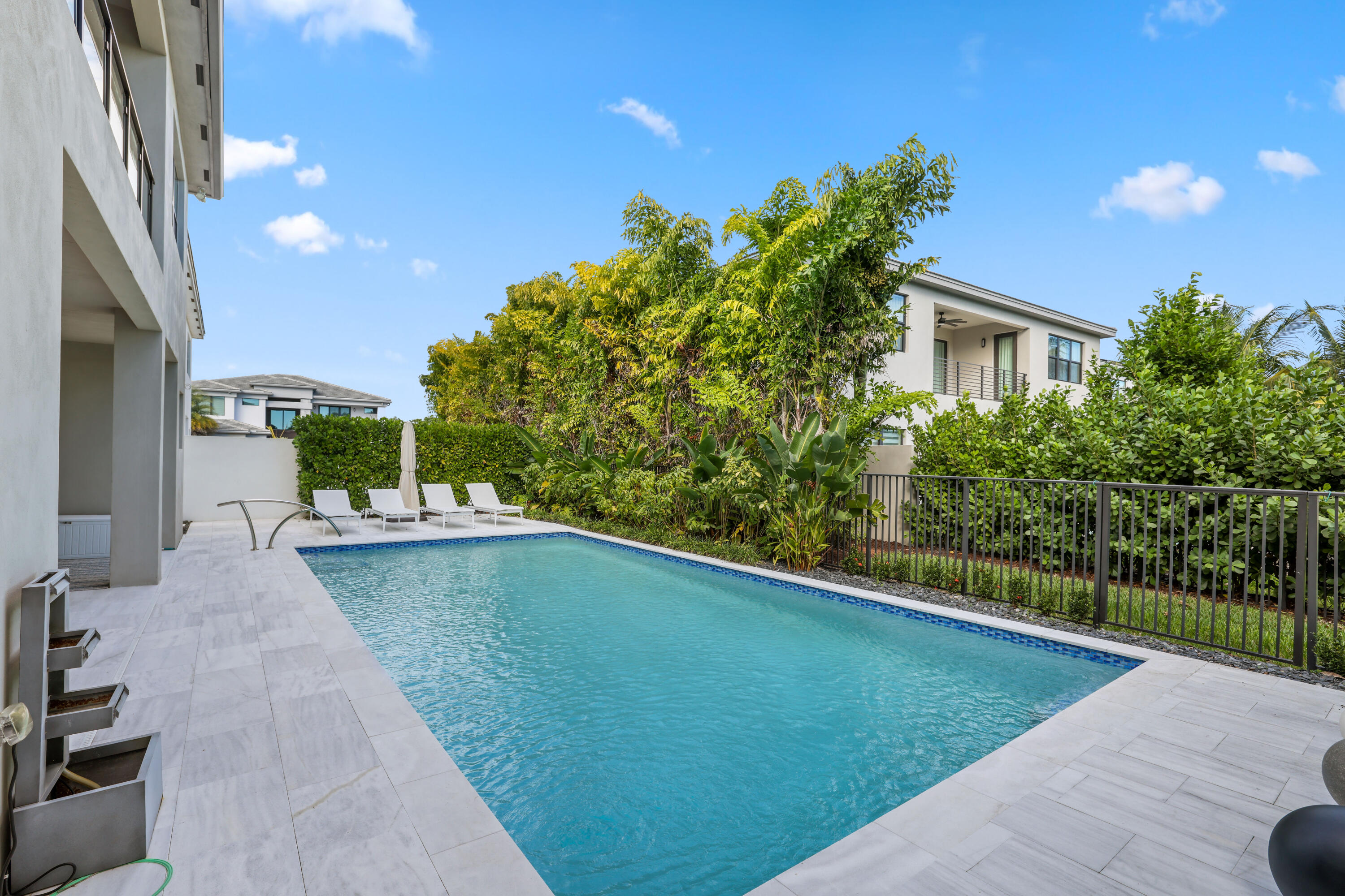 17052 Rainbow Falls, Boca Raton FL 33496