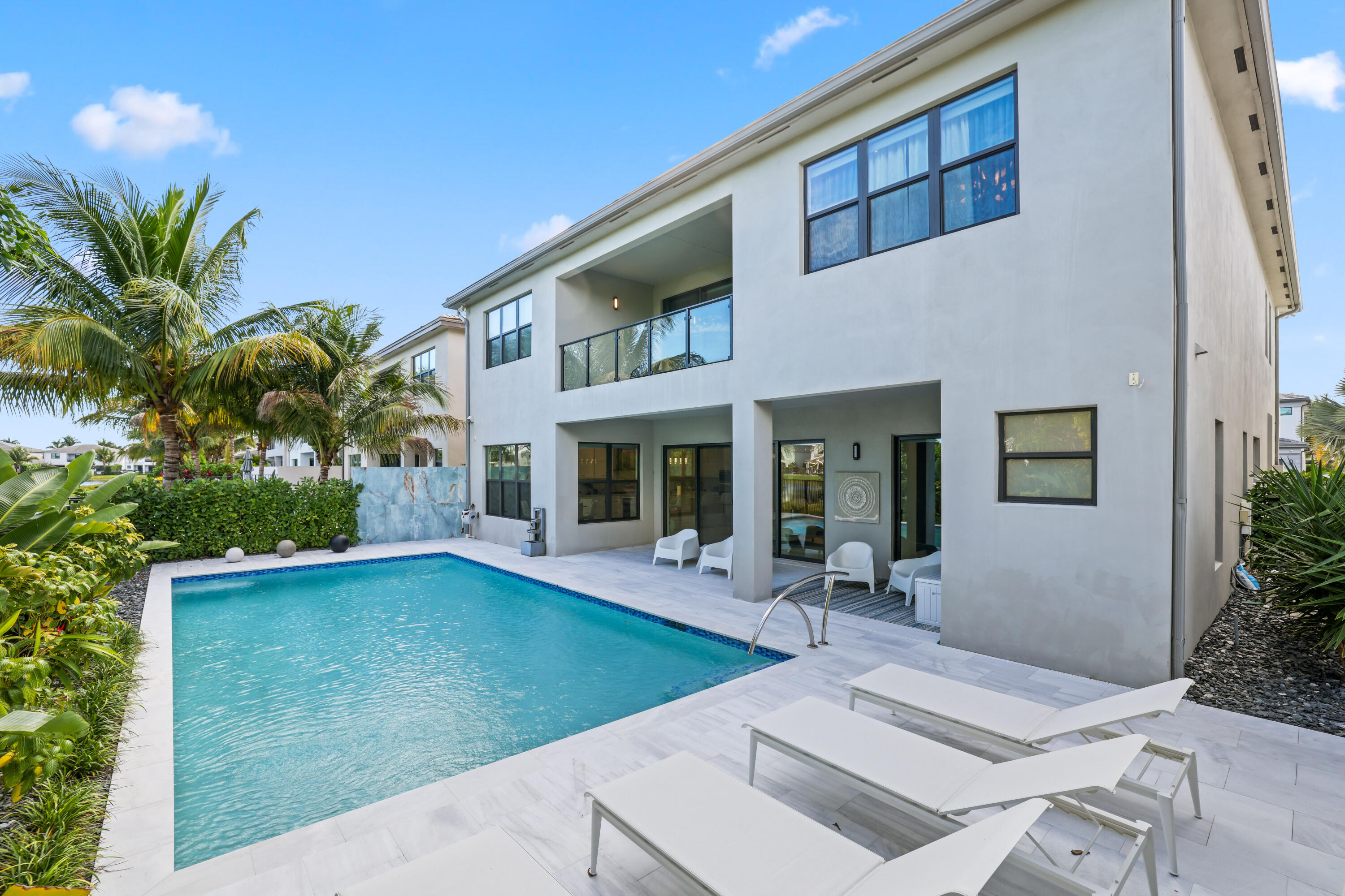 17052 Rainbow Falls, Boca Raton FL 33496