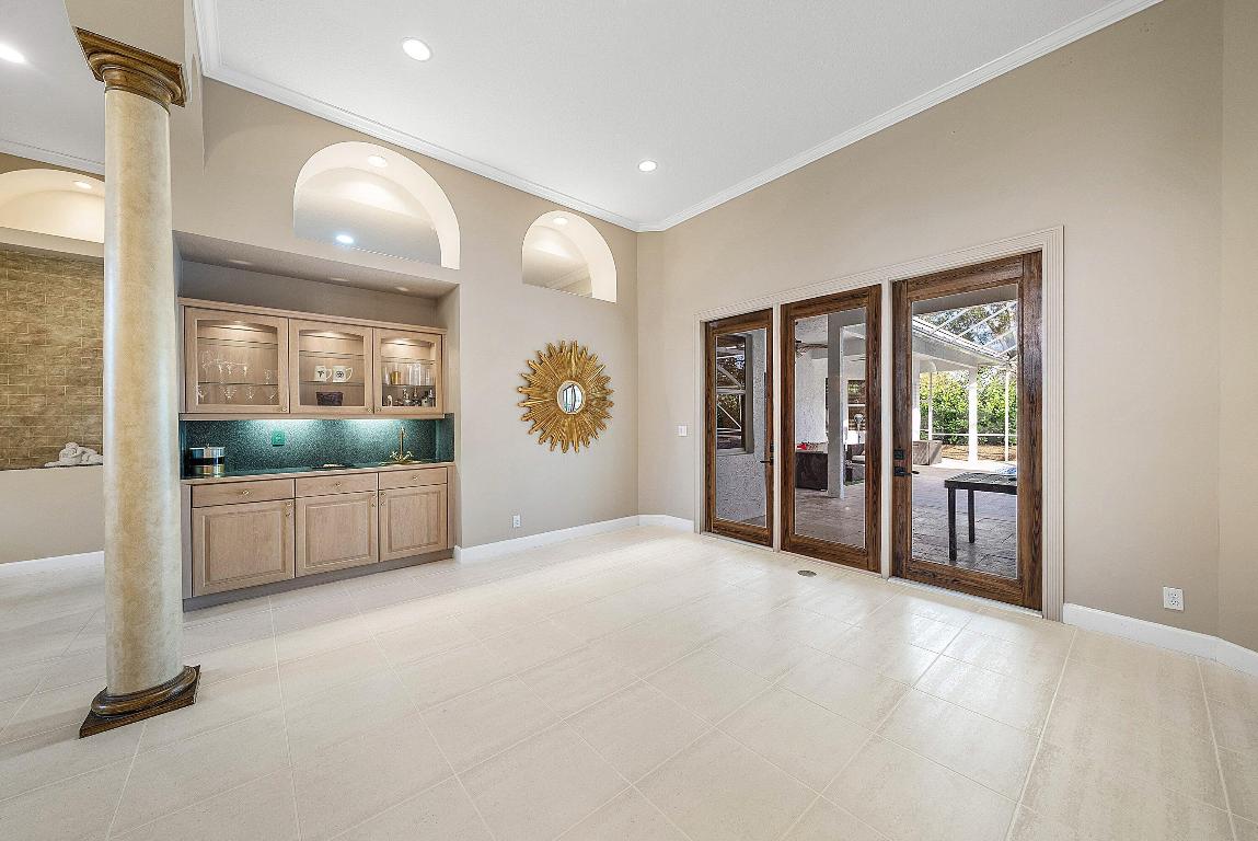 21374 Falls Ridge, Boca Raton FL 33428