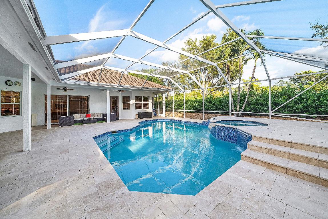 21374 Falls Ridge, Boca Raton FL 33428