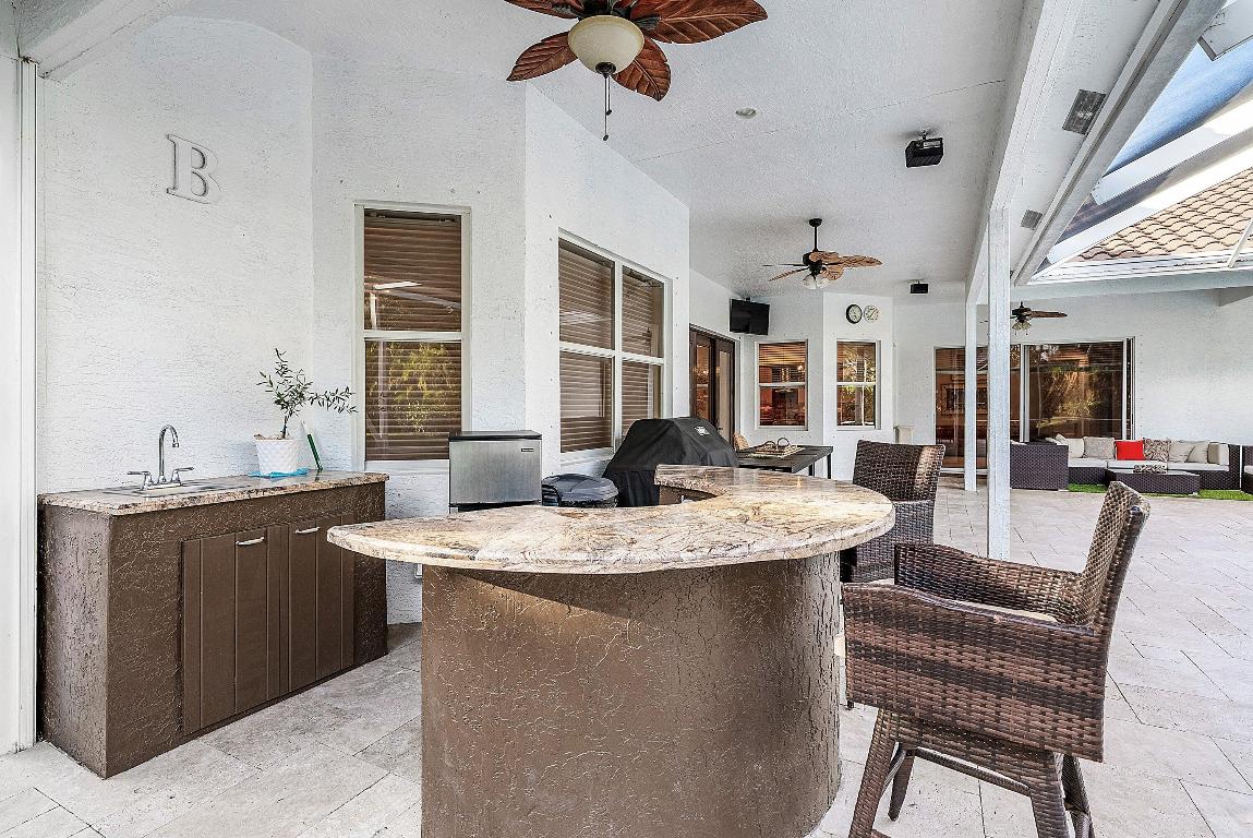 21374 Falls Ridge, Boca Raton FL 33428